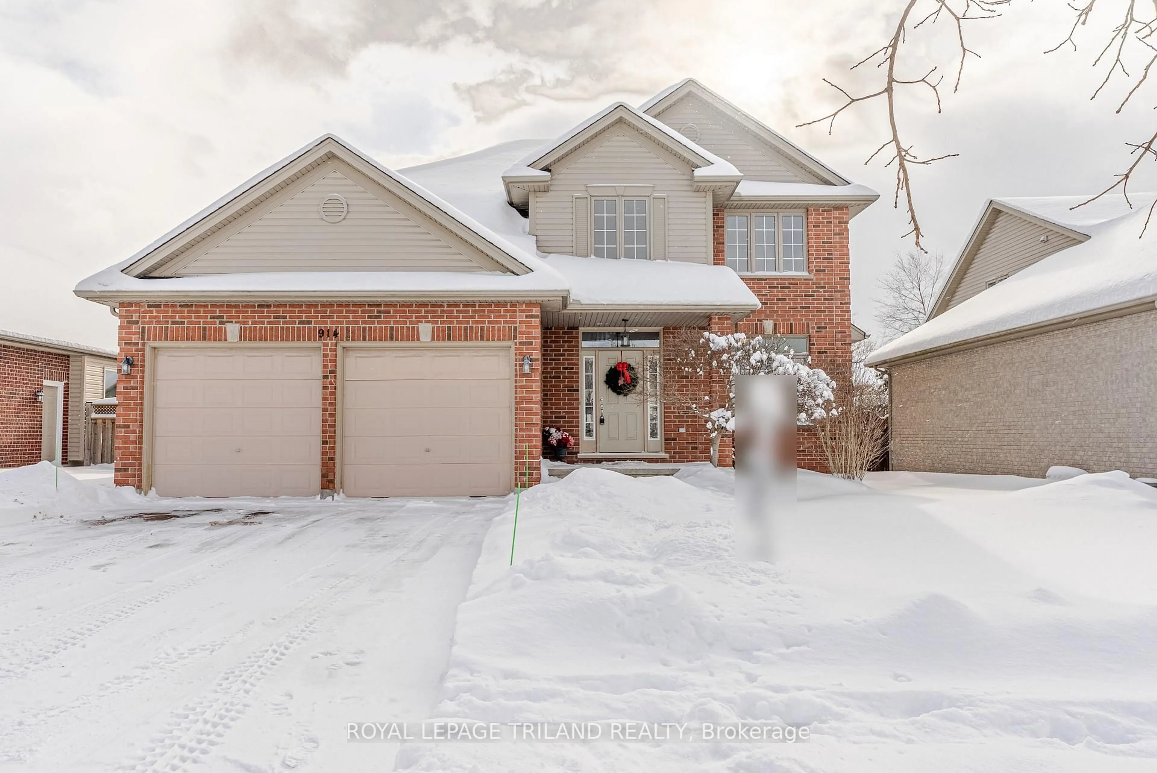 Home with brick exterior material, street for 914 Collins Dr, London South Ontario N6K 4X6