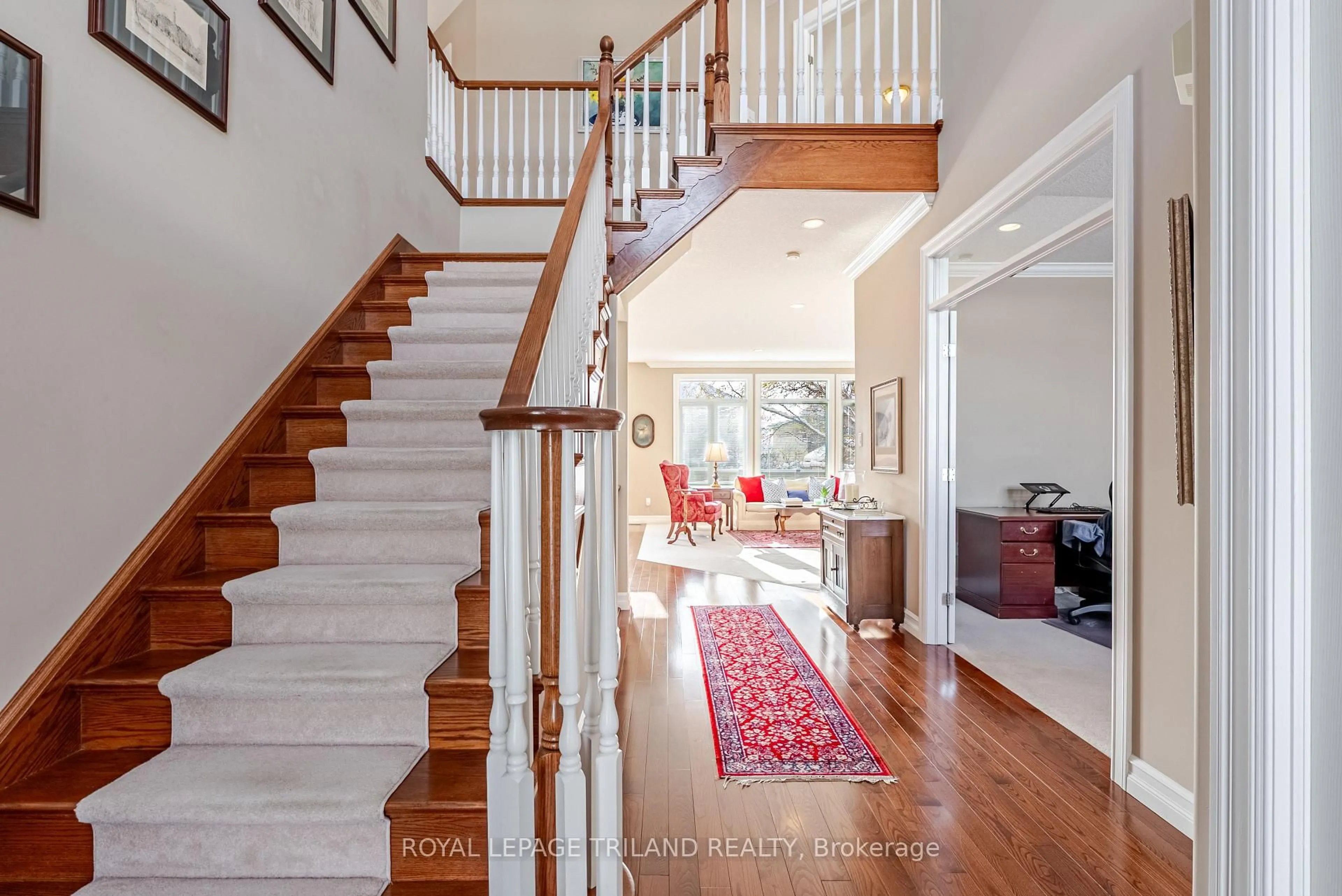 Unknown for 914 Collins Dr, London South Ontario N6K 4X6