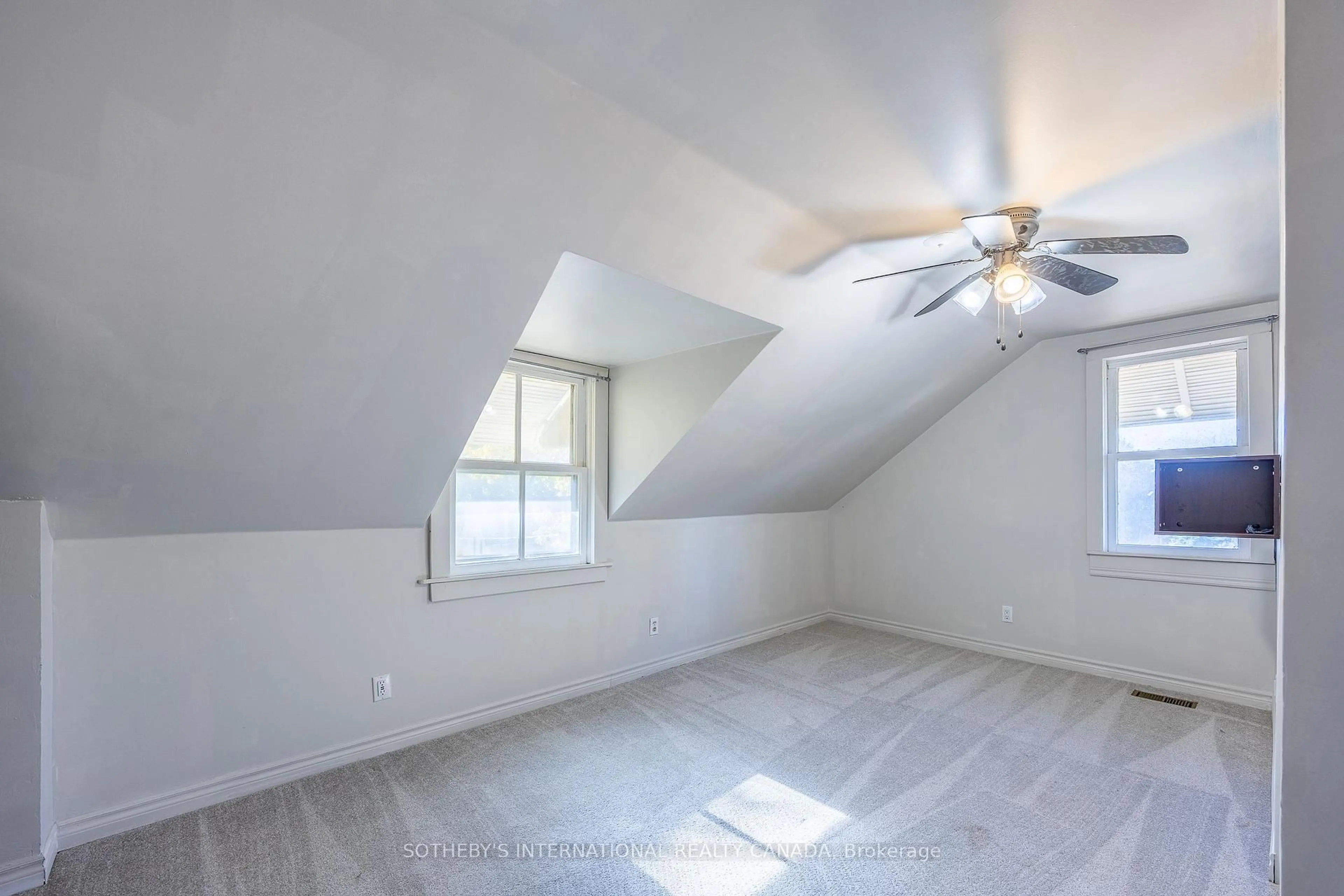 A pic of a room for 17 Mechanic St, Norfolk Ontario N0E 1Y0