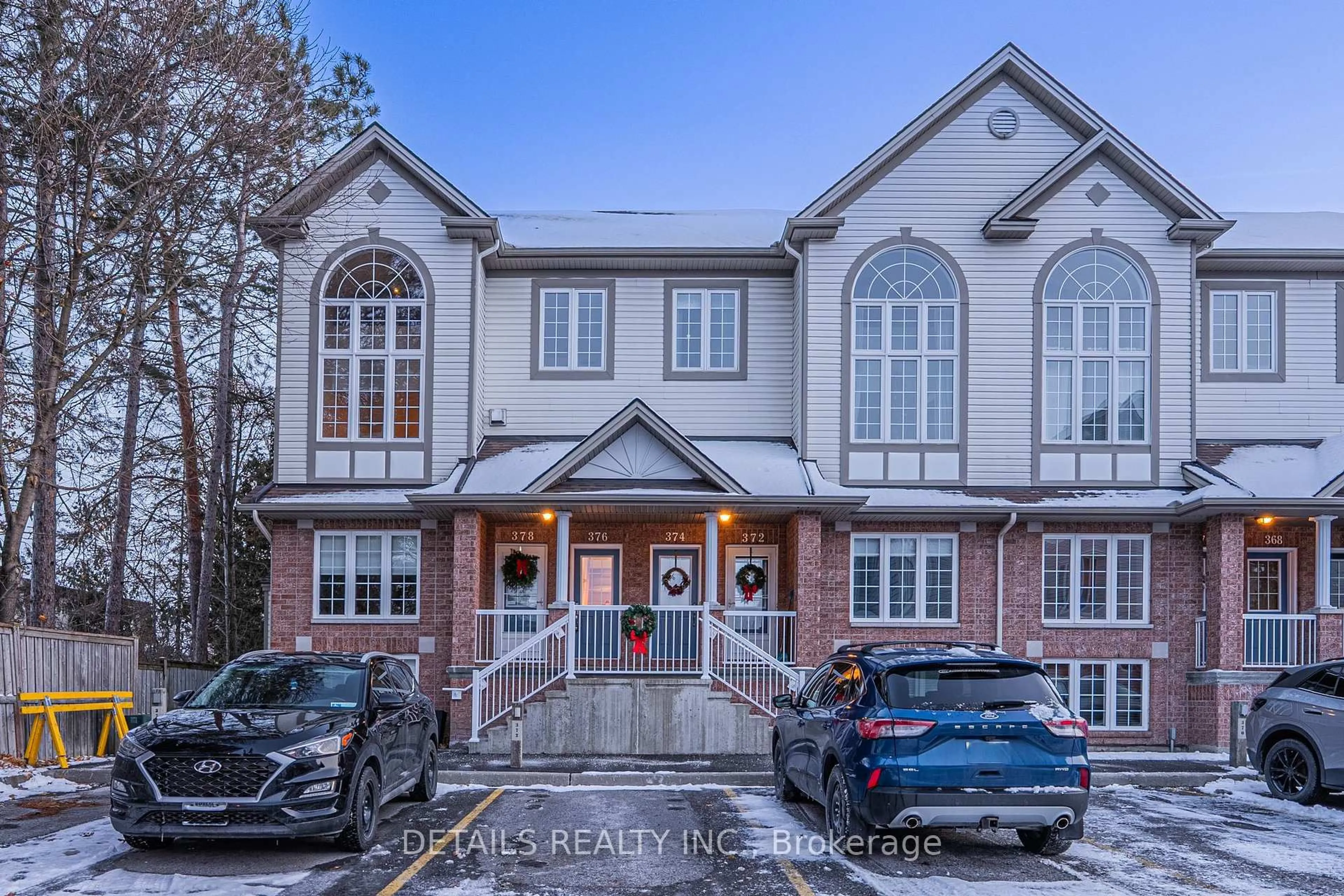 Unknown for 376 Wiffen Private #20, Ottawa Ontario K2H 1G4