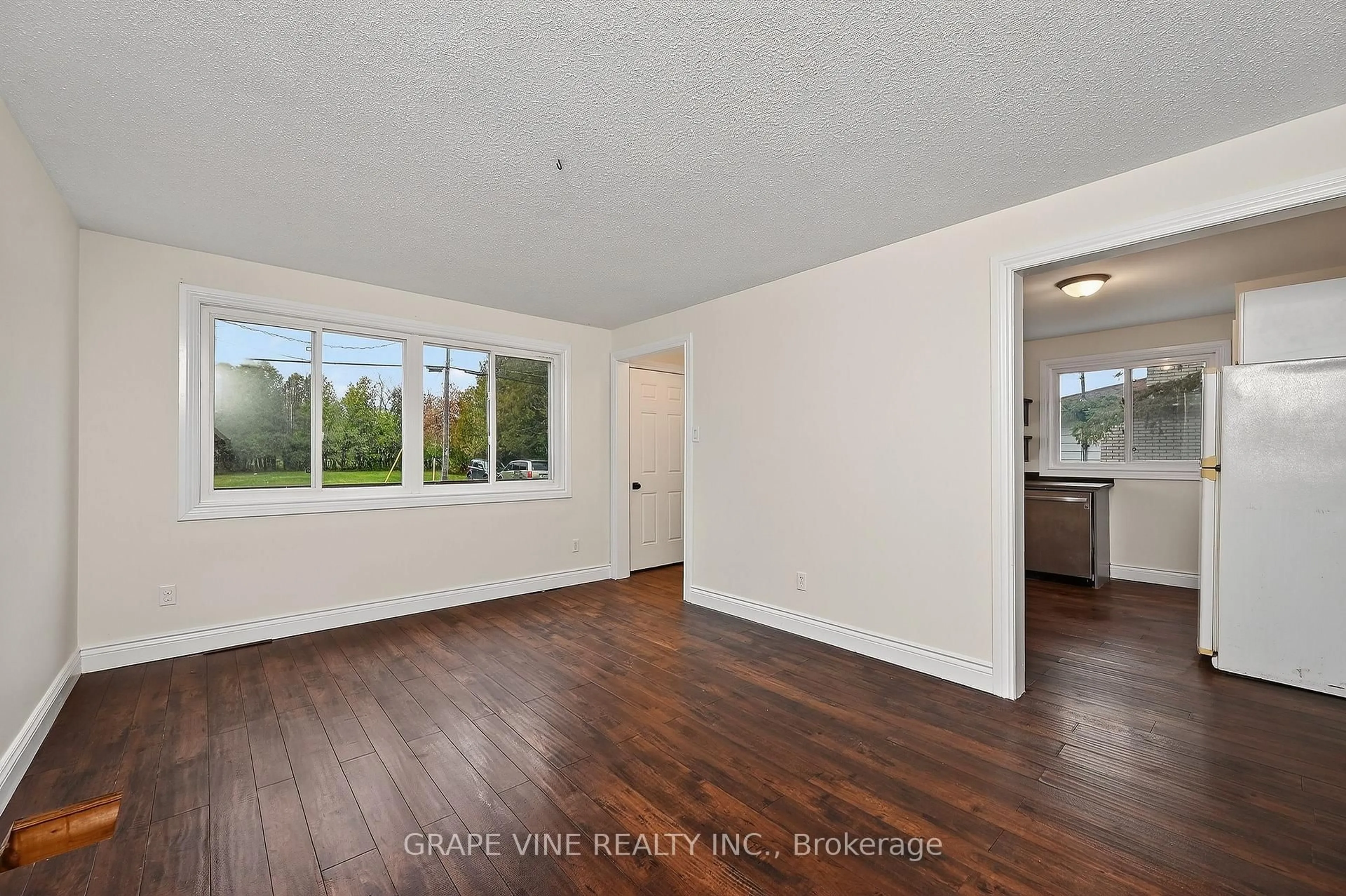 A pic of a room for 179 Victoria St, Almonte Ontario K0A 1A0