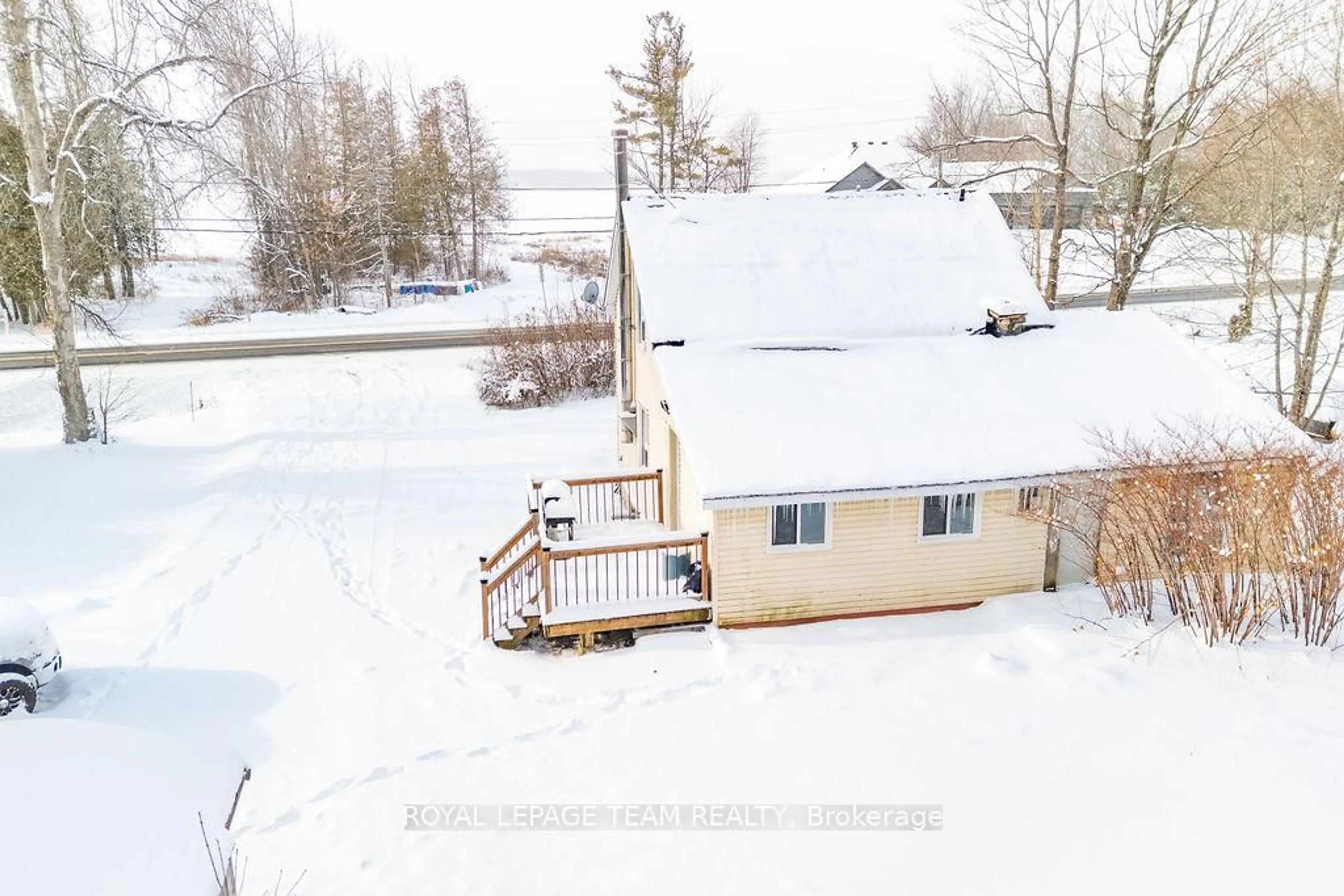 A pic from outside/outdoor area/front of a property/back of a property/a pic from drone, unknown for 160 Burnstown Rd, White Lake Ontario K0A 3L0