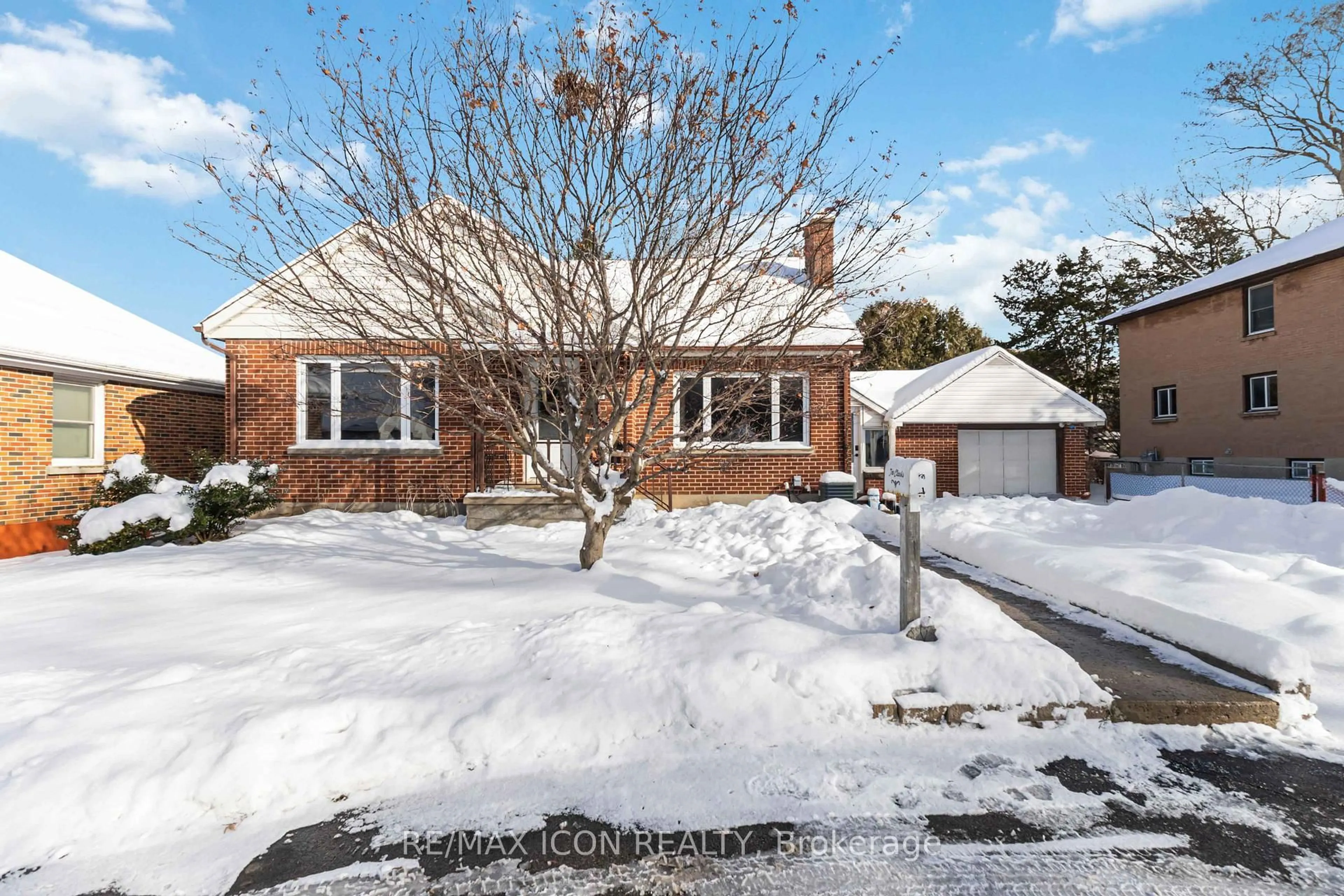 Home with brick exterior material, street for 178 Highbury Avenue Ave, London East Ontario N5Z 2W7