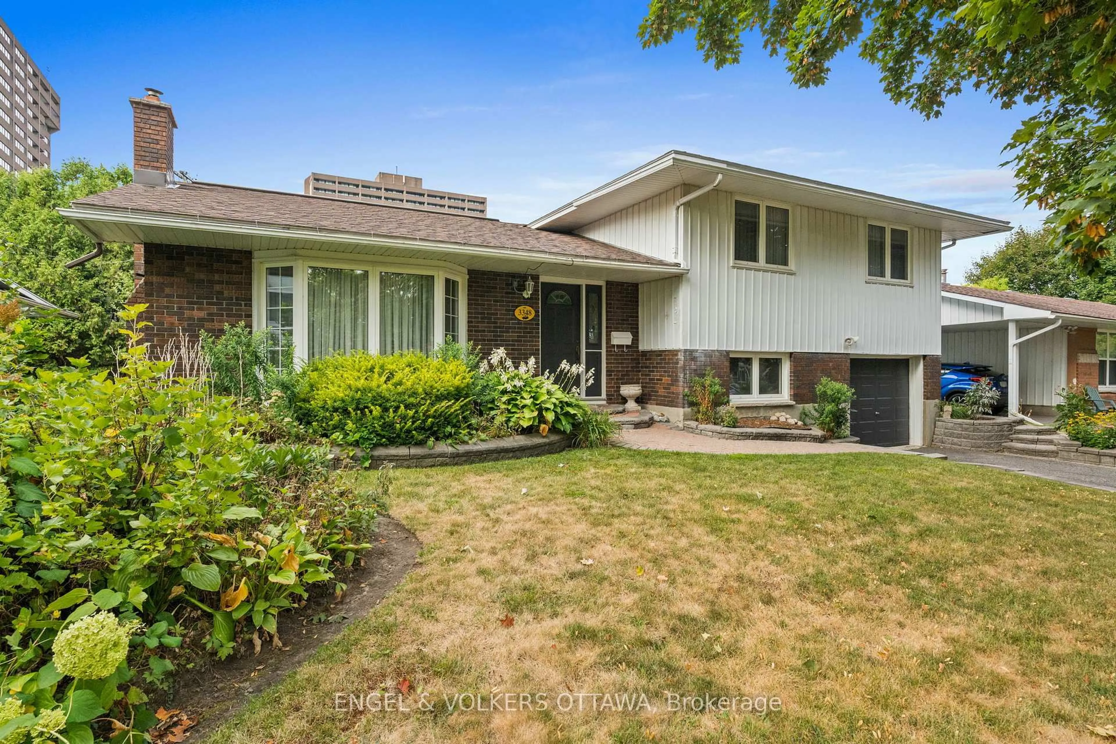 Unknown for 3348 Kodiak St, Ottawa Ontario K1V 7S8