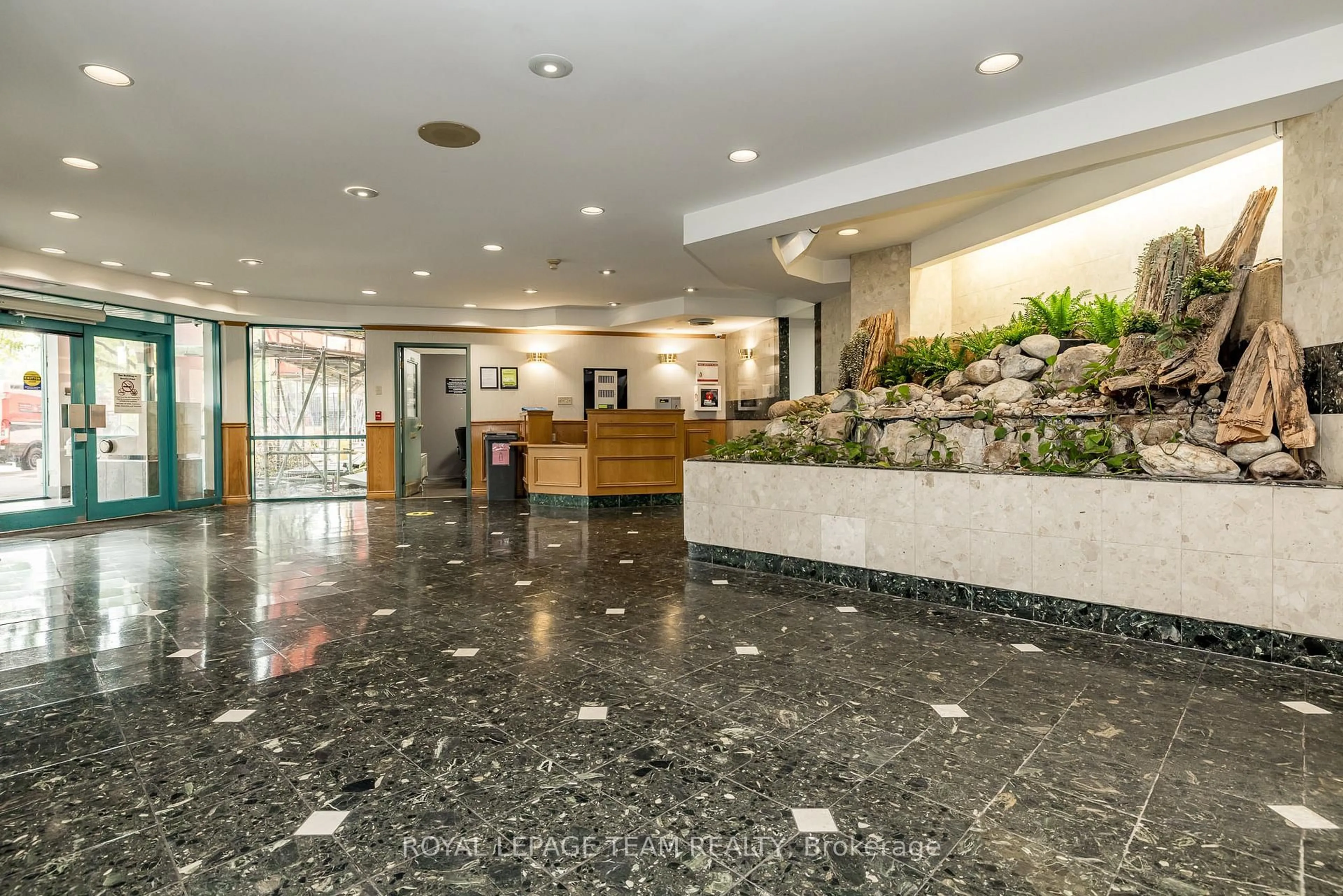 Lobby for 1025 Grenon Ave #115, Ottawa Ontario K2B 8S5