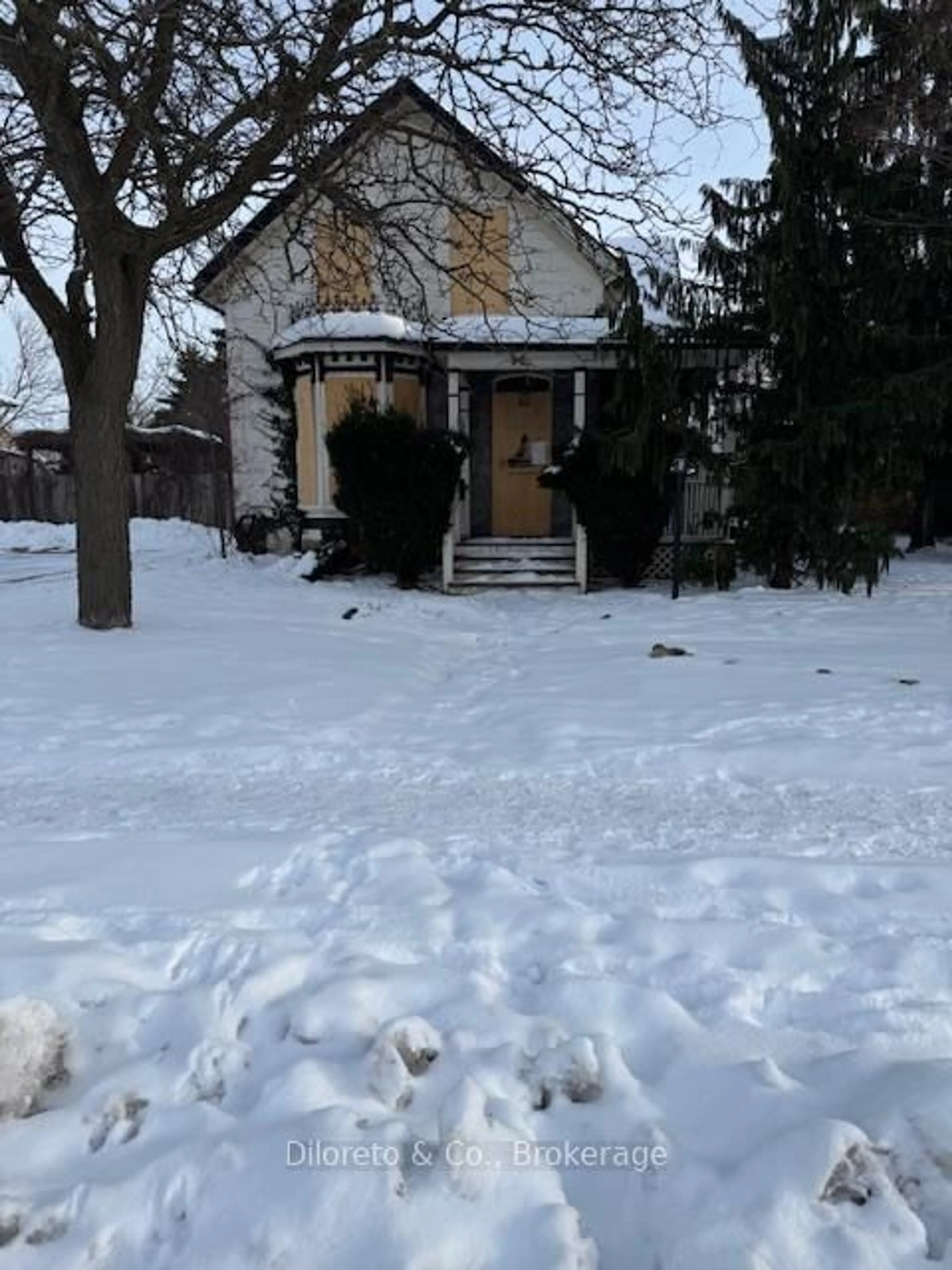 Unknown for 91 Roseview Ave, Cambridge Ontario N1R 4B1