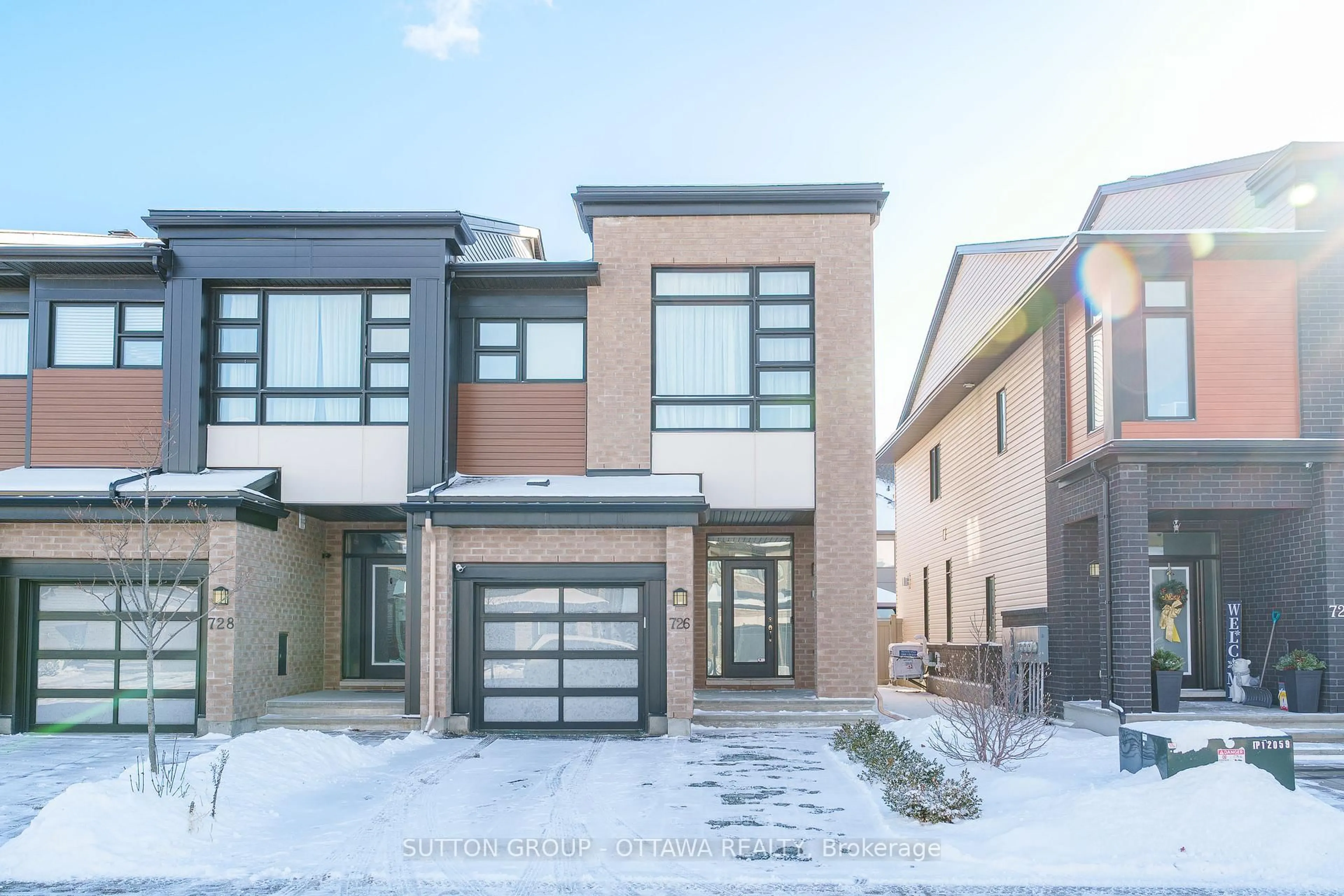 Home with brick exterior material, street for 726 Octave Grve, Ottawa Ontario K1X 0C7