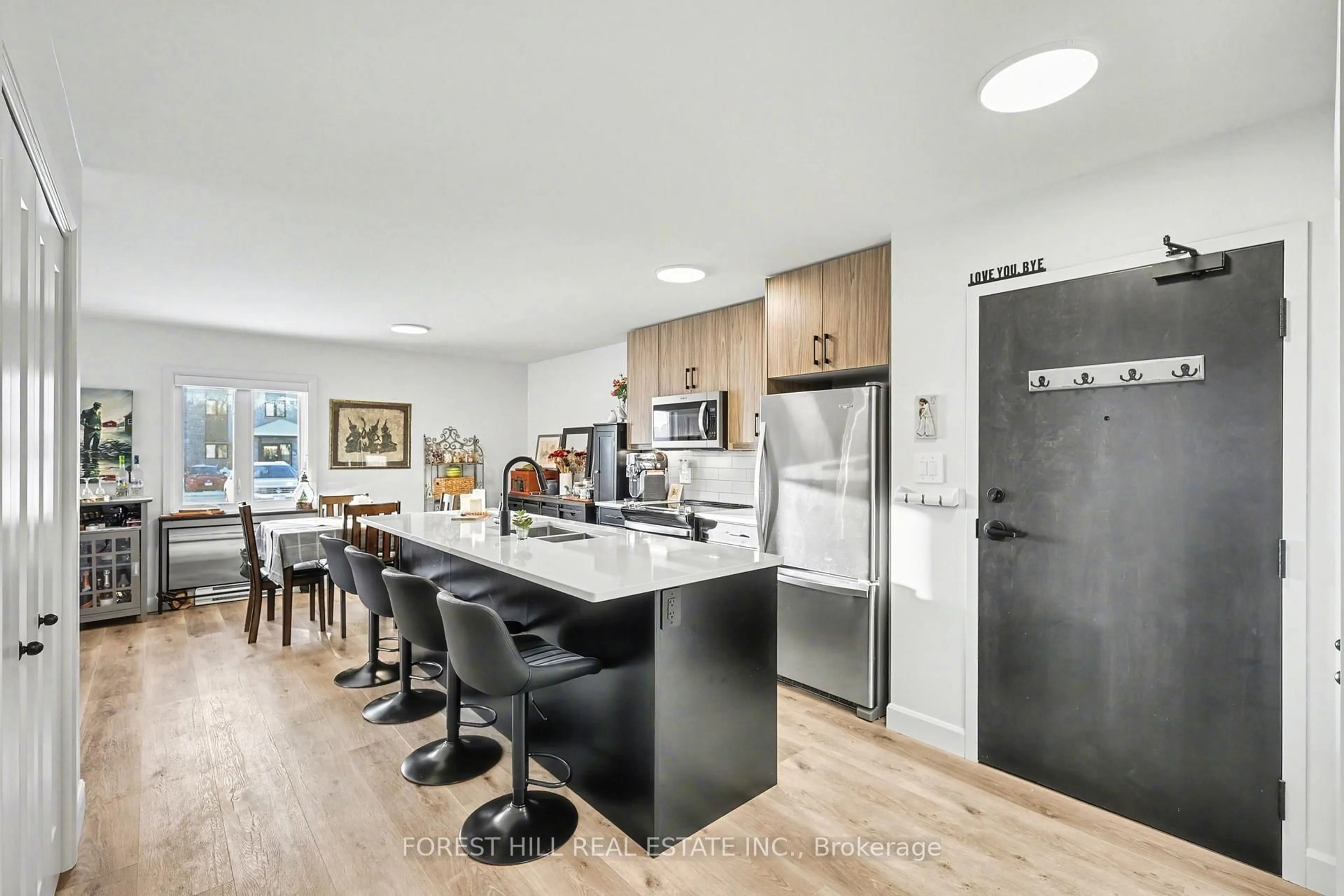 Open concept kitchen, unknown for 20 Hillside Meadow Dr #112, Quinte West Ontario K8V 0J7