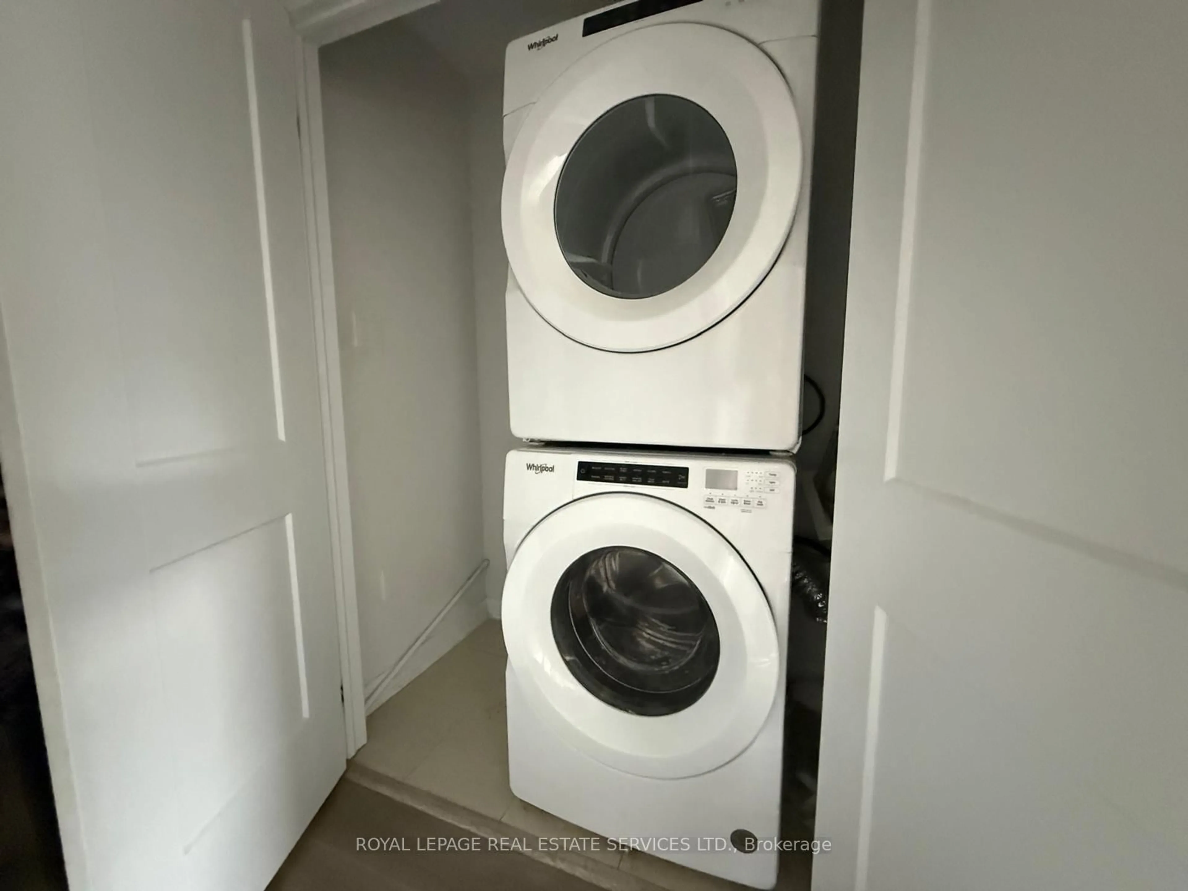 Laundry room for 51 Sparrow Ave #70, Cambridge Ontario N1T 0E5
