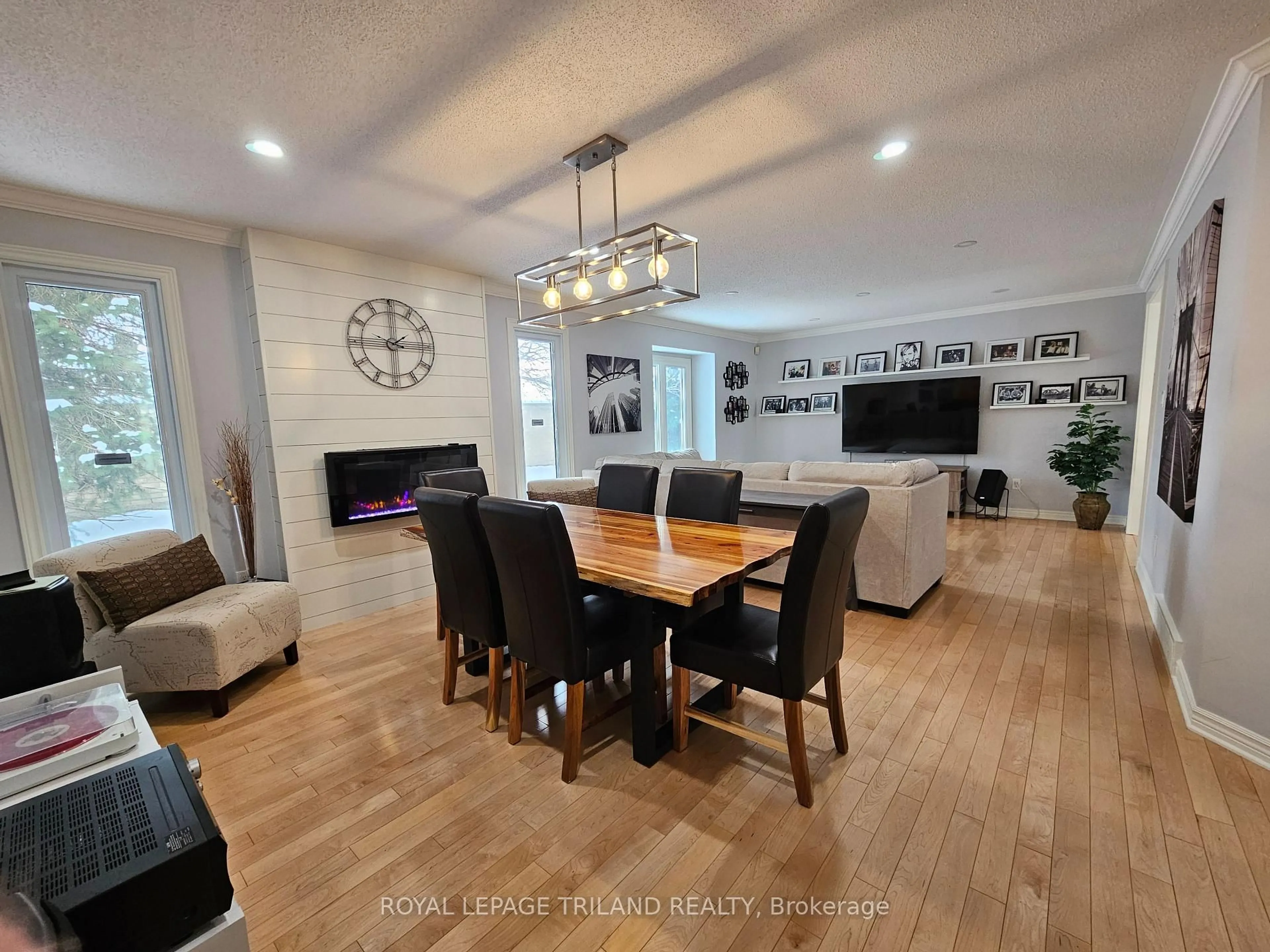 Unknown for 163 Pine Valley Dr #17, London South Ontario N6J 4R1