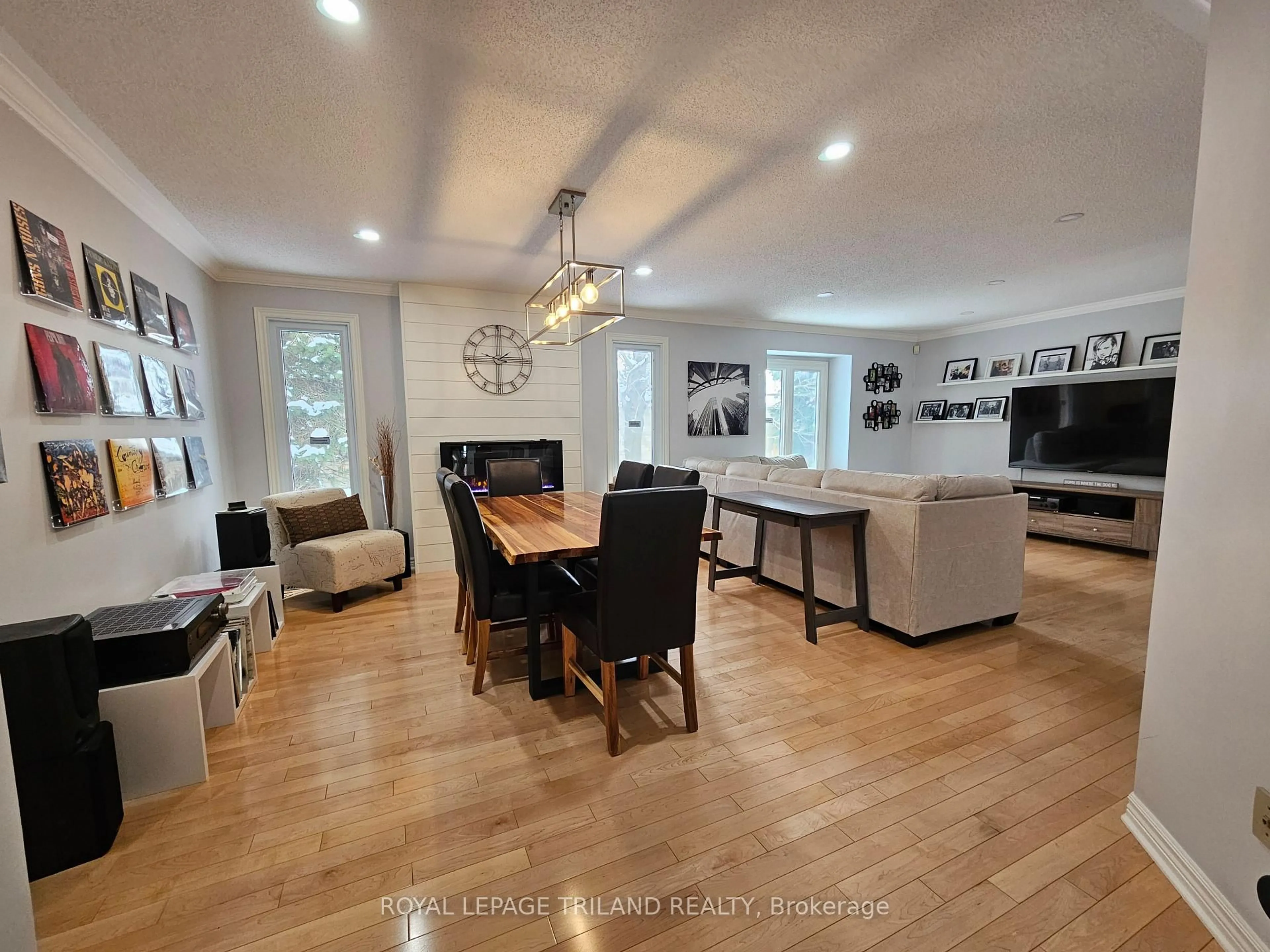 Unknown for 163 Pine Valley Dr #17, London South Ontario N6J 4R1