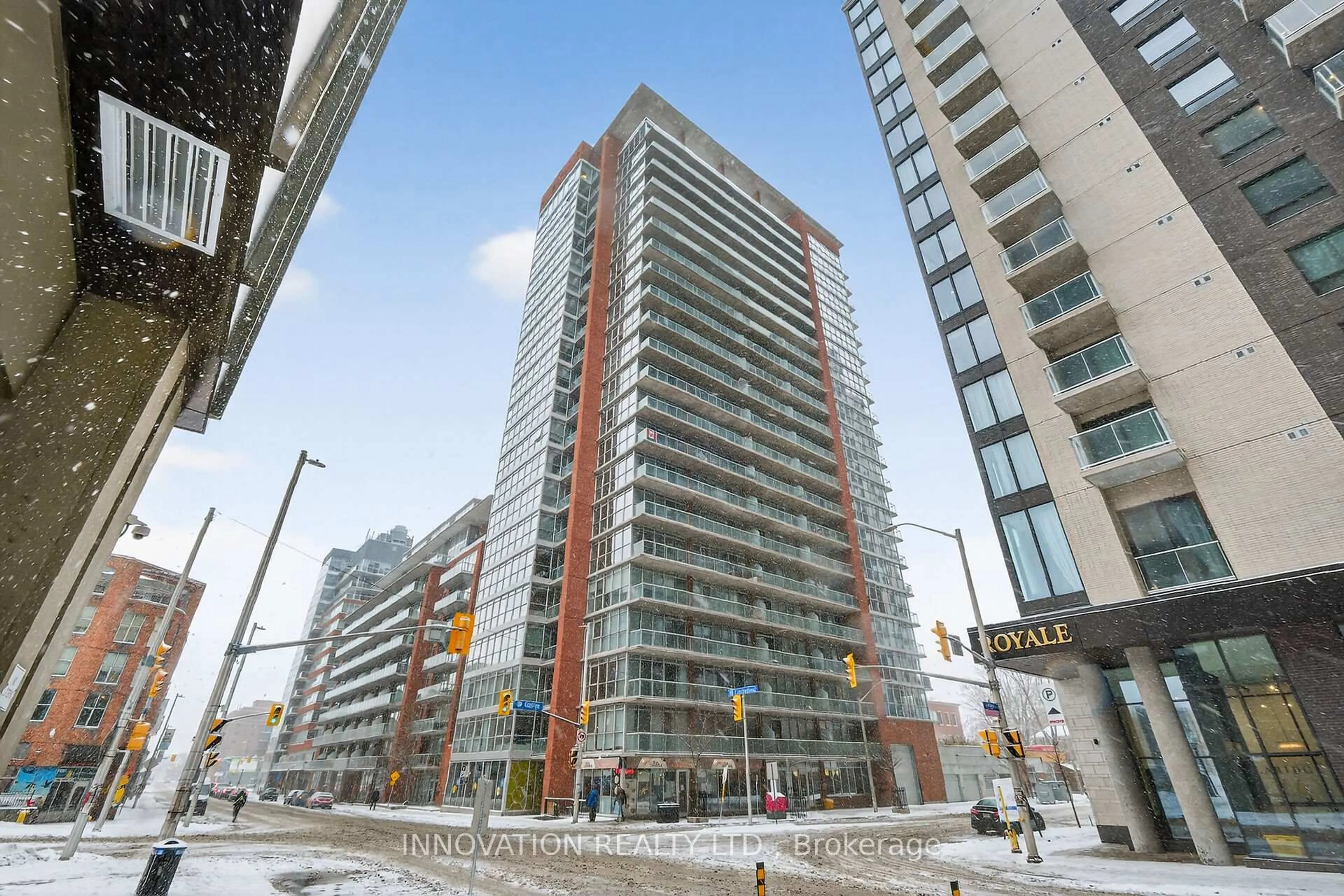 Patio, street for 179 GEORGE St #201, Ottawa Ontario K1N 1J8