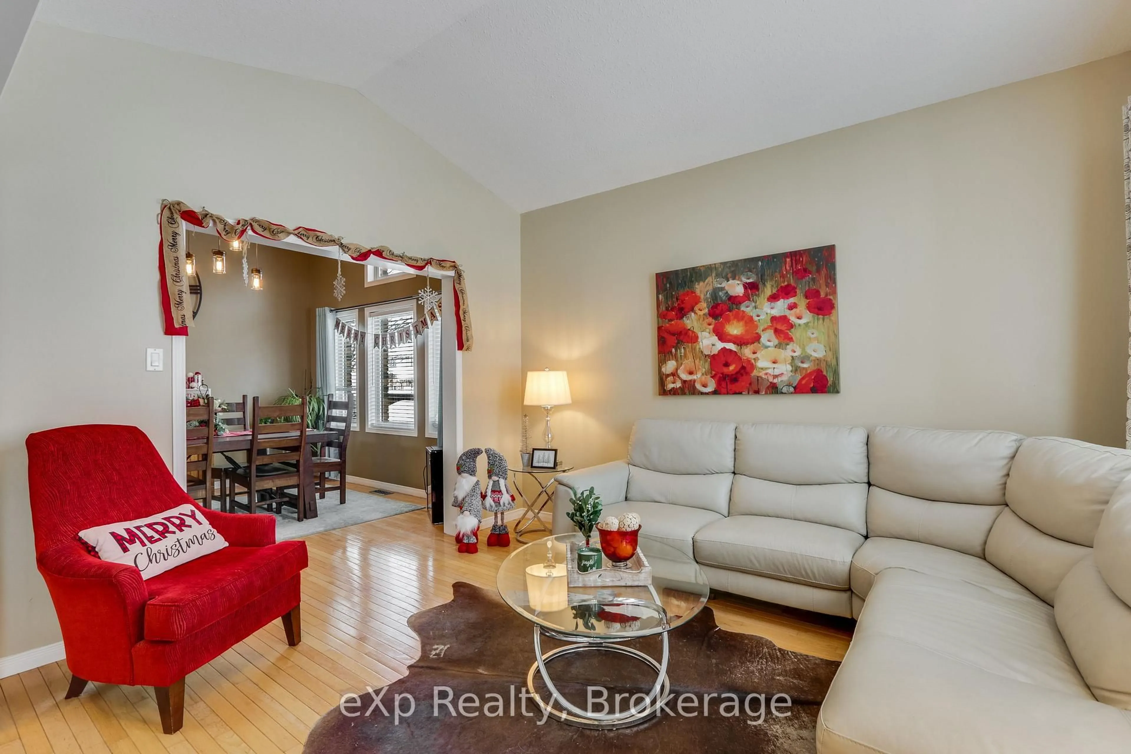 Living room with furniture, unknown for 547 Forest Creek Pl, London East Ontario N5Y 5T7