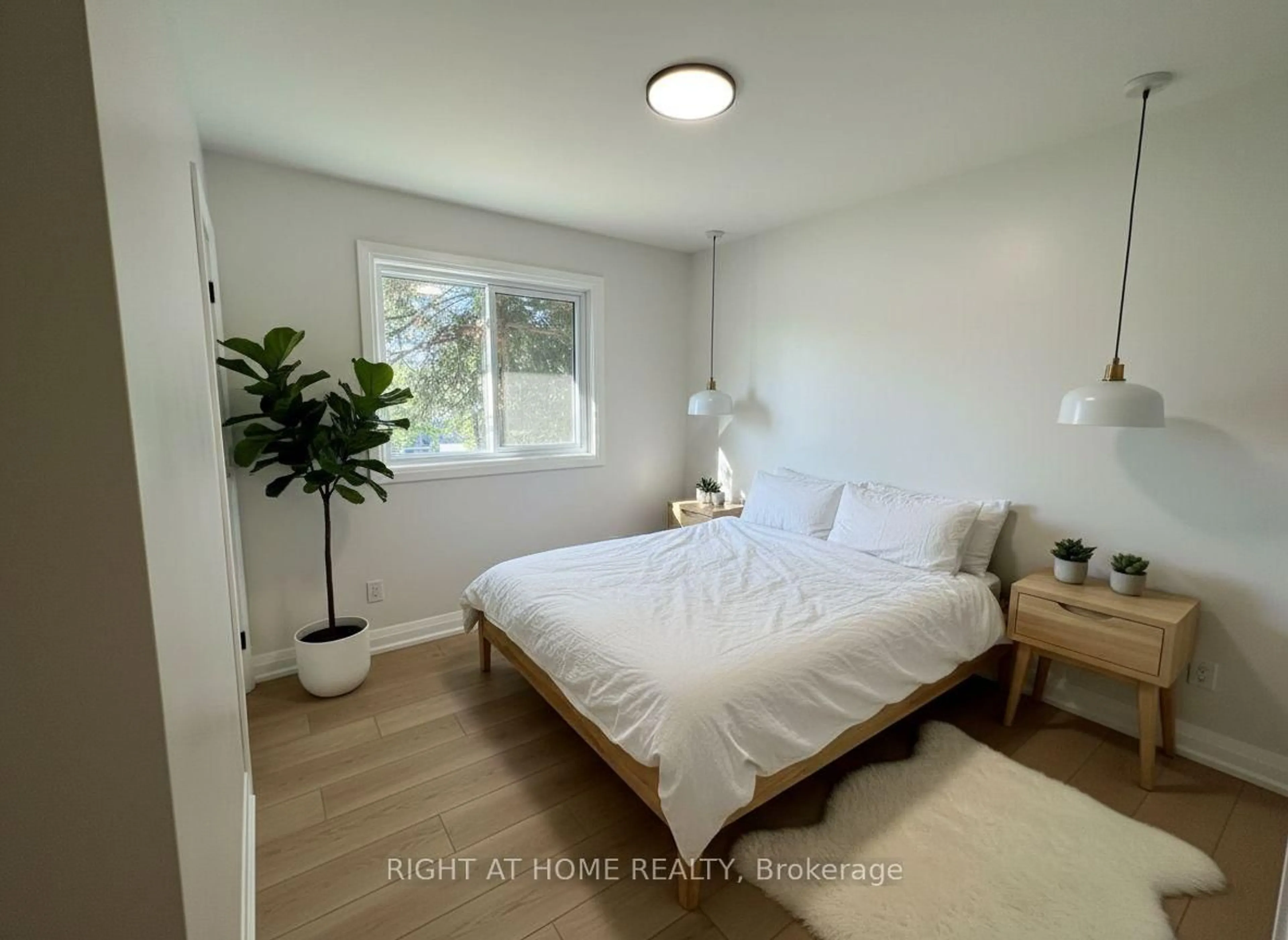 A pic of a room for 1153 Johnson St, Kingston Ontario K7M 2N9