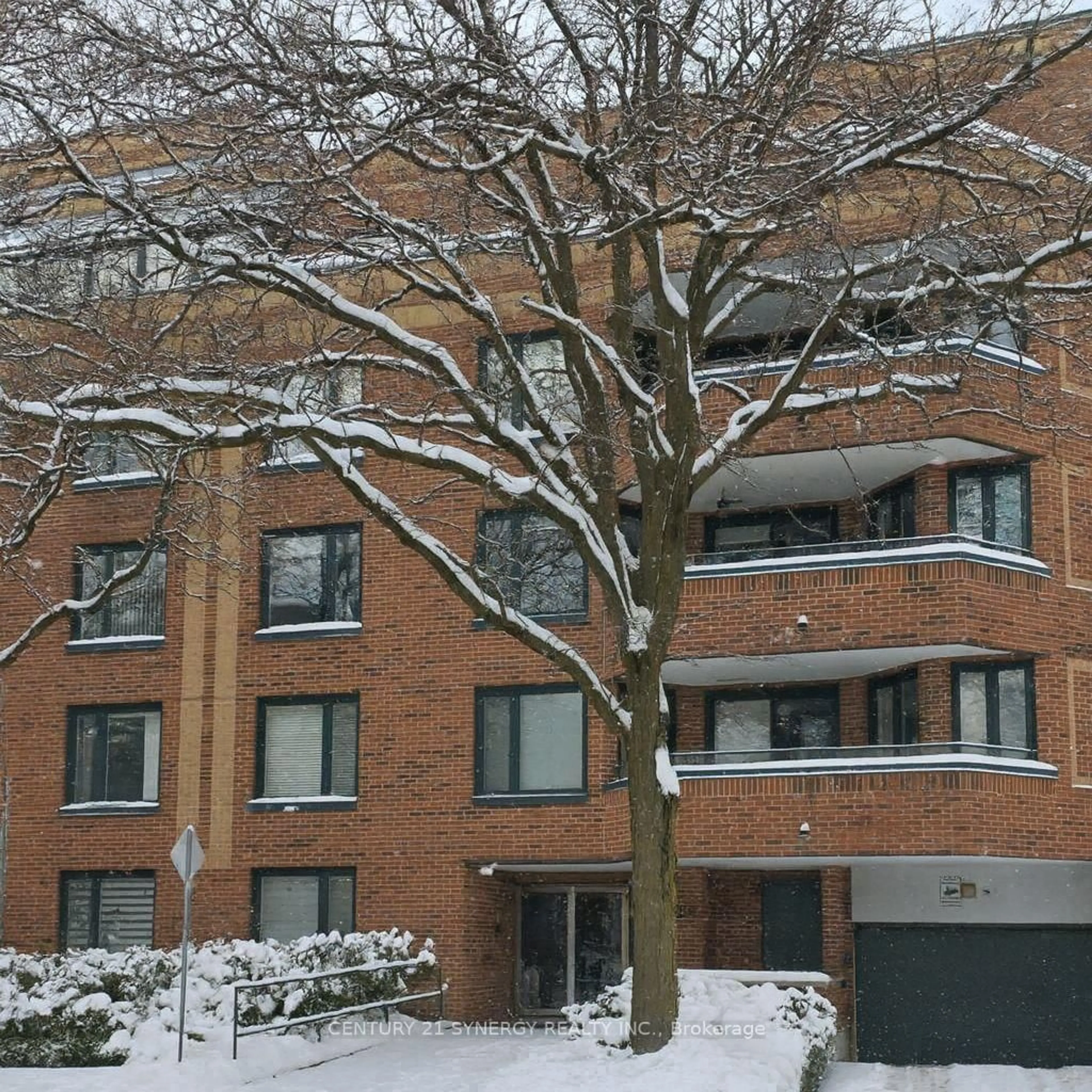 Unknown for 295 Gilmour St #104, Ottawa Ontario K2P 0P7