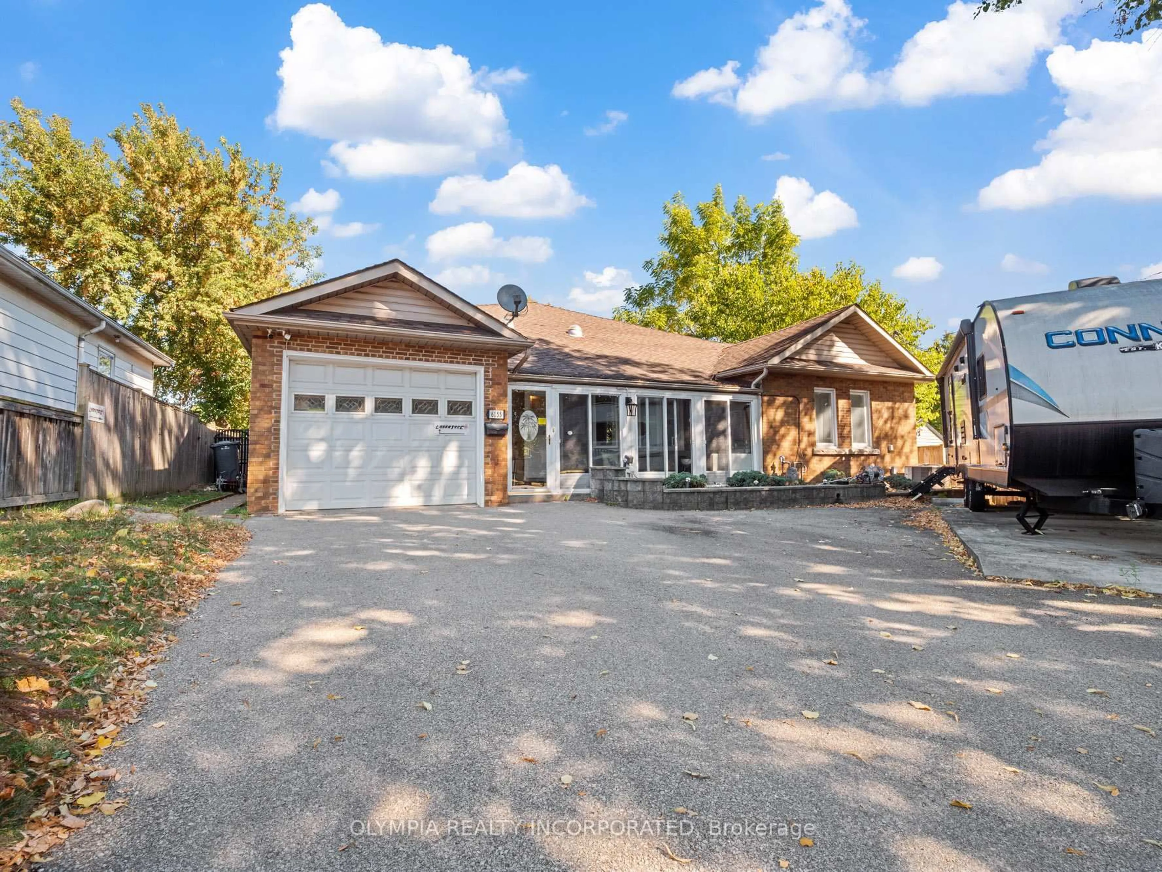 Home with brick exterior material, street for 6155 Valley Way, Niagara Falls Ontario L2E 1X9