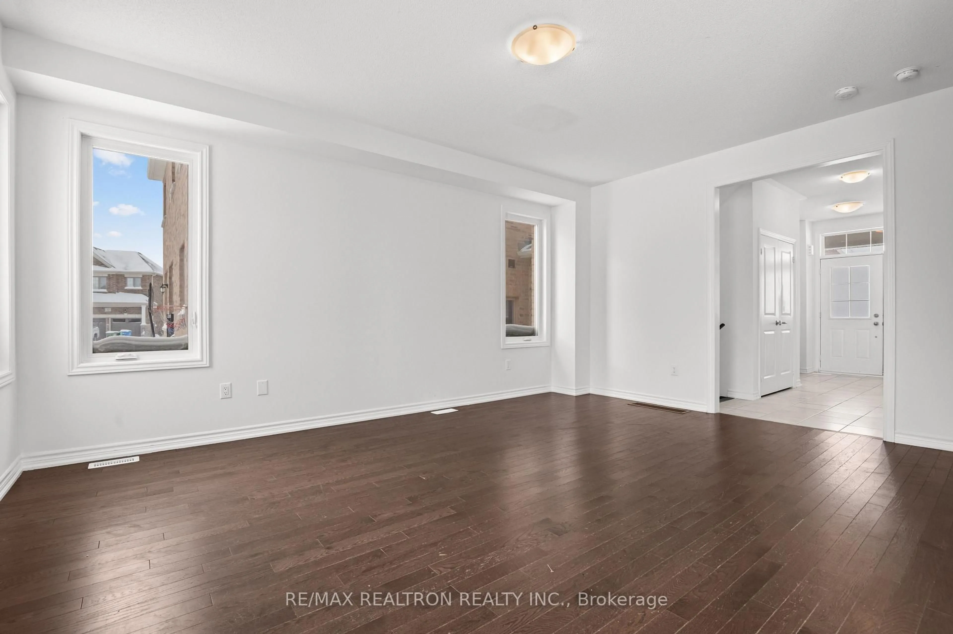 A pic of a room for 37 Fennell St, Southgate Ontario N0C 1B0