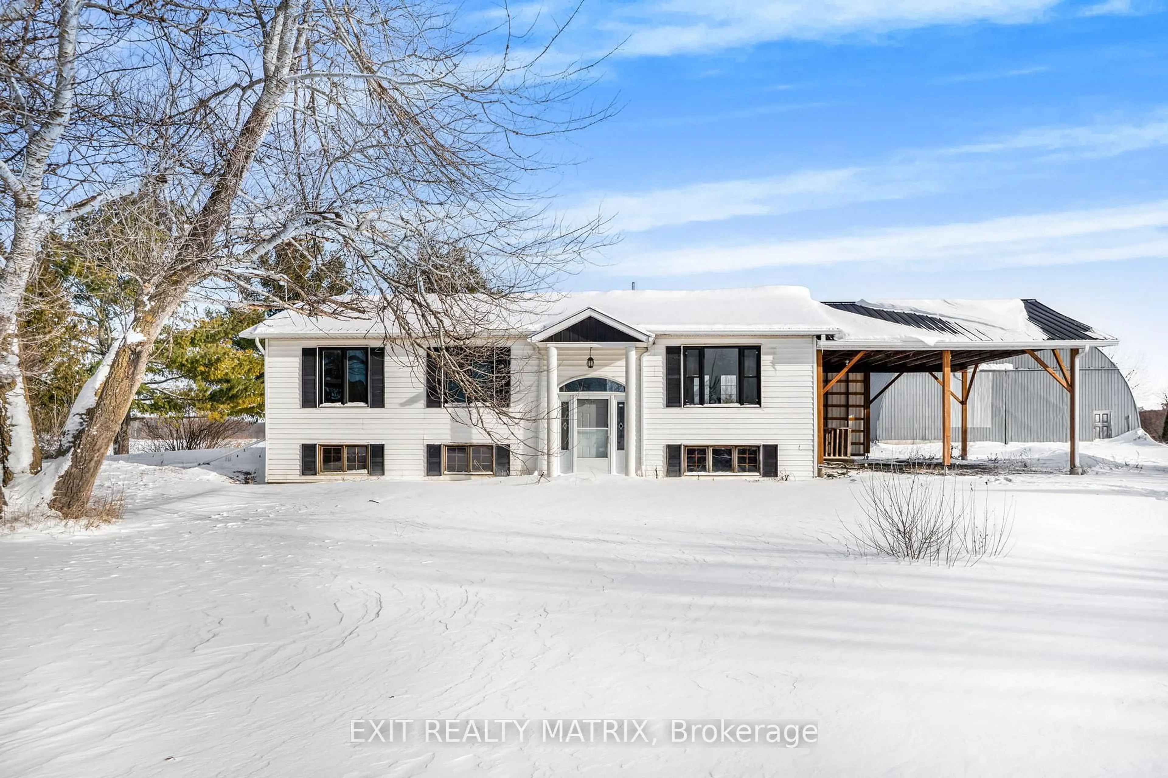 Unknown for 2811-2815 Rolland Massie Rd, North Glengarry Ontario K0C 1A0