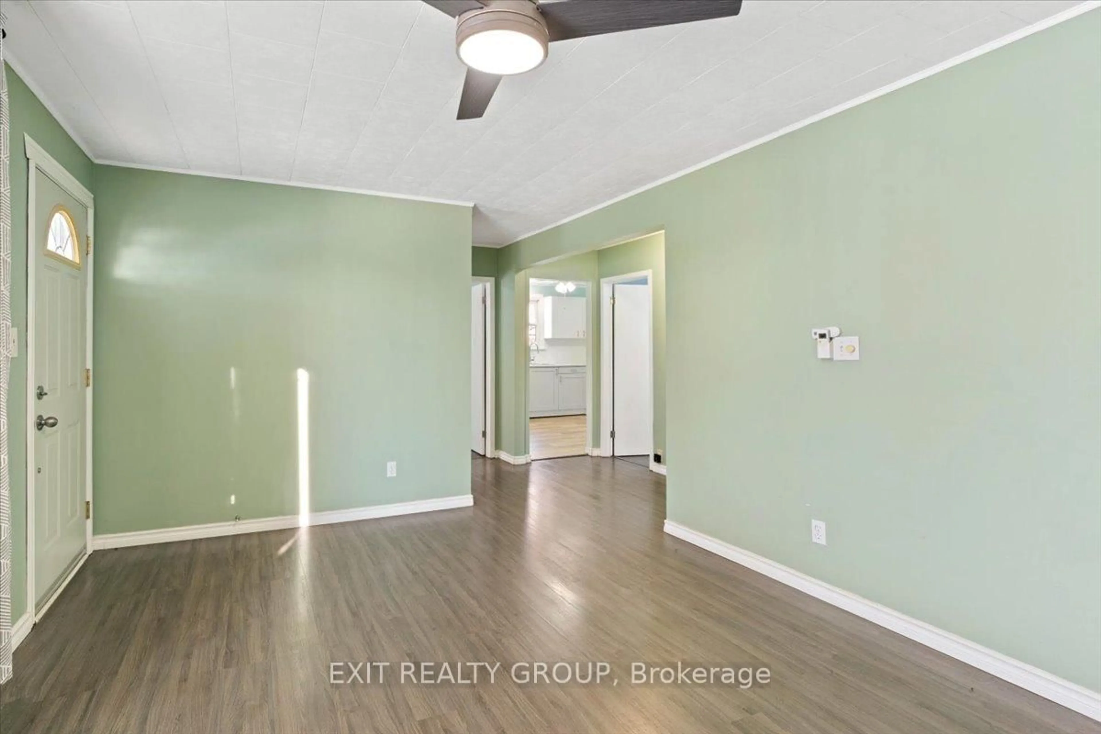 A pic of a room for 79 Louis St, Quinte West Ontario K8V 2K9