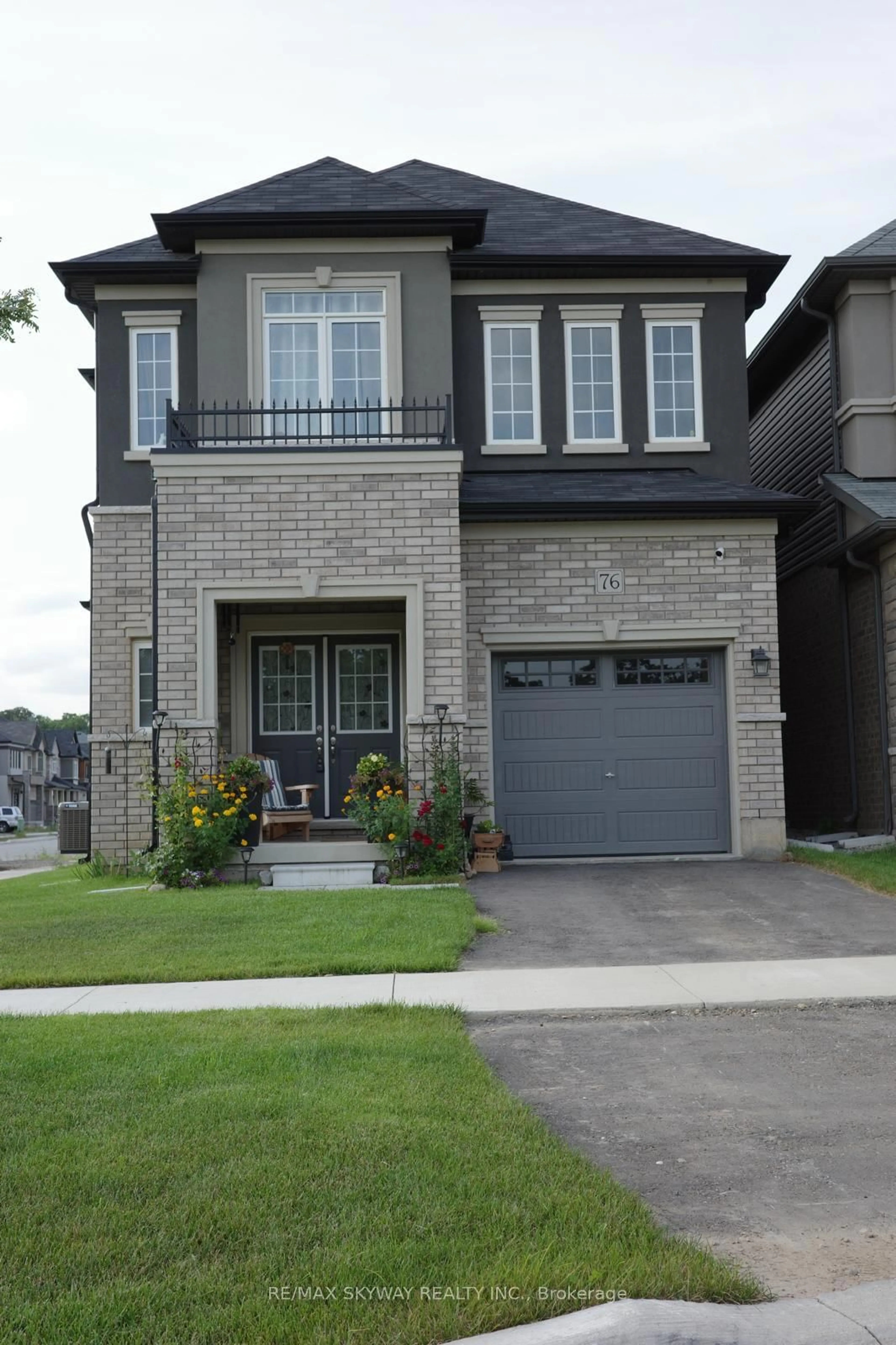 Home with brick exterior material, street for 76 Stauffer Rd, Brantford Ontario N3V 0B4