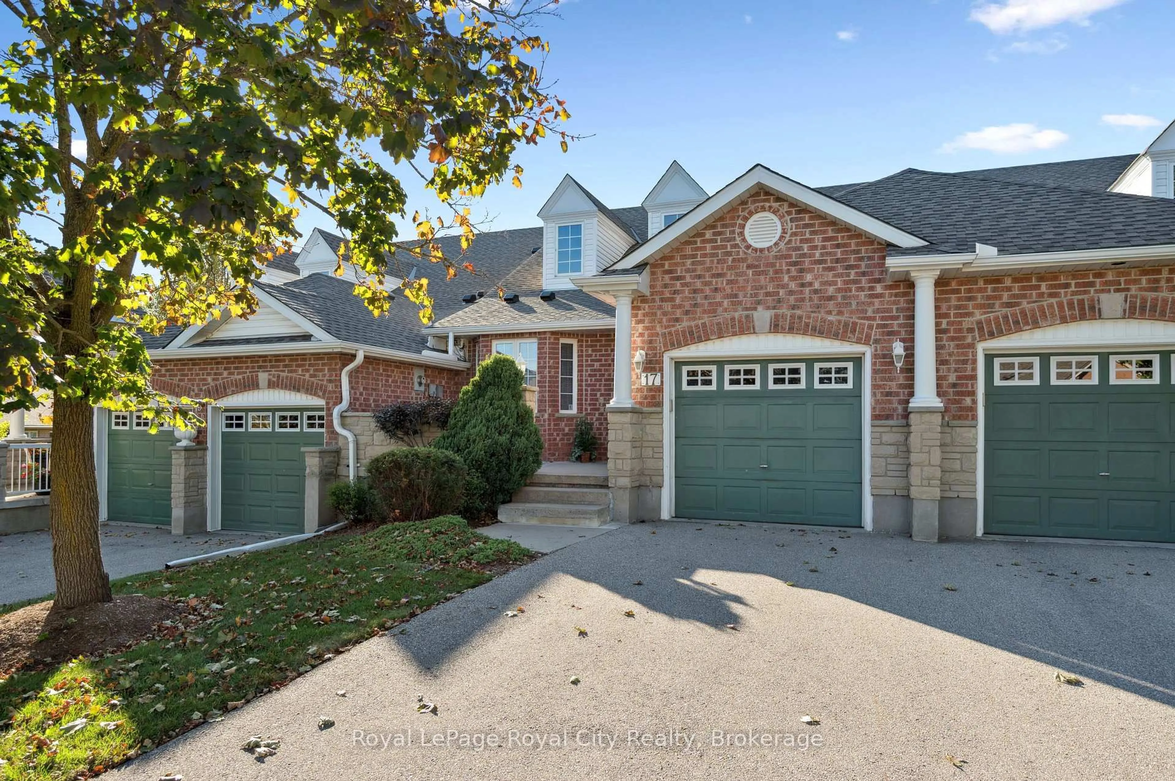 Home with brick exterior material, street for 17 Terraview Cres, Guelph Ontario N1G 5A7
