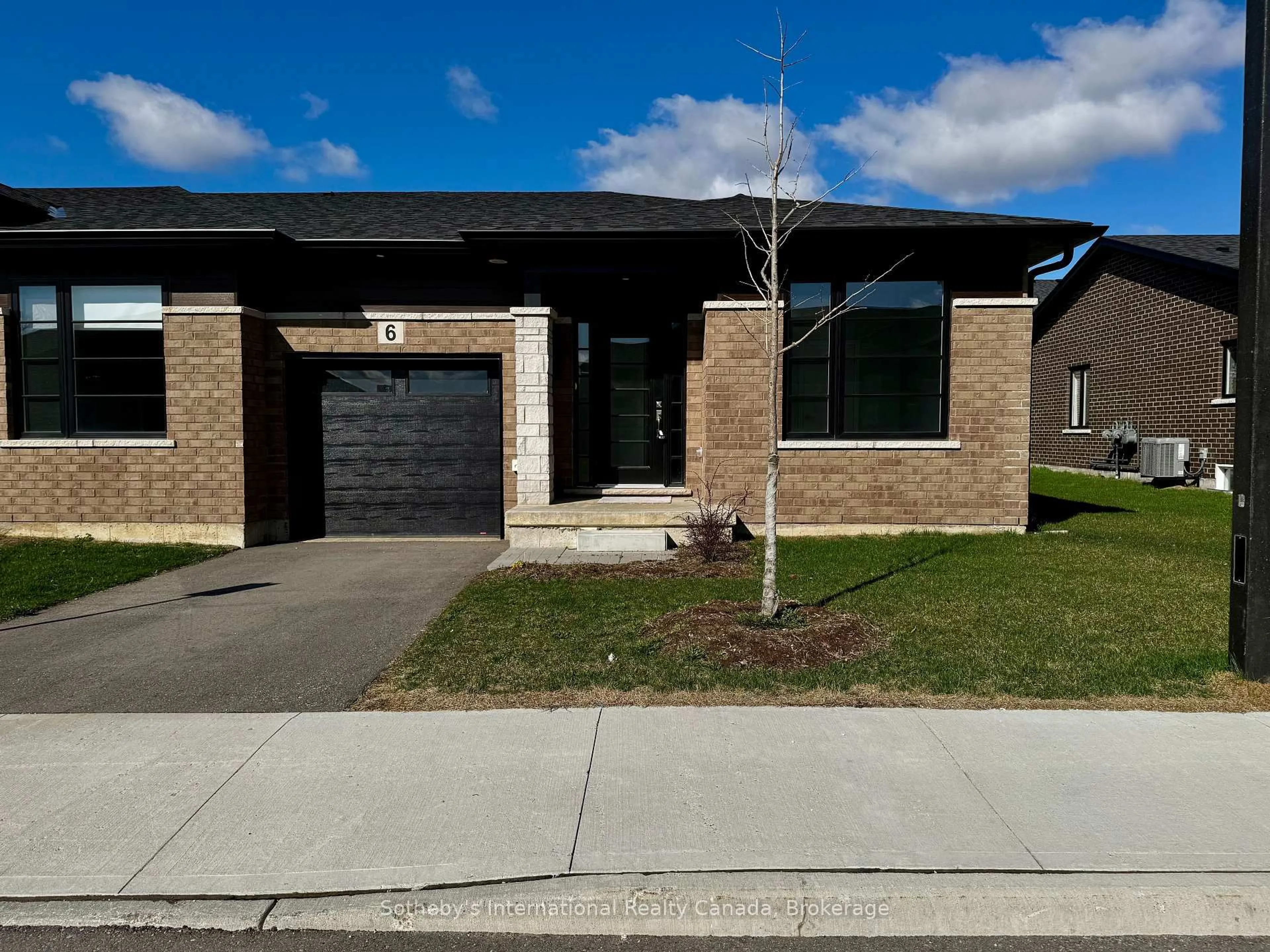Home with brick exterior material, street for 550 Grey St #6, Brantford Ontario N3S 0C4