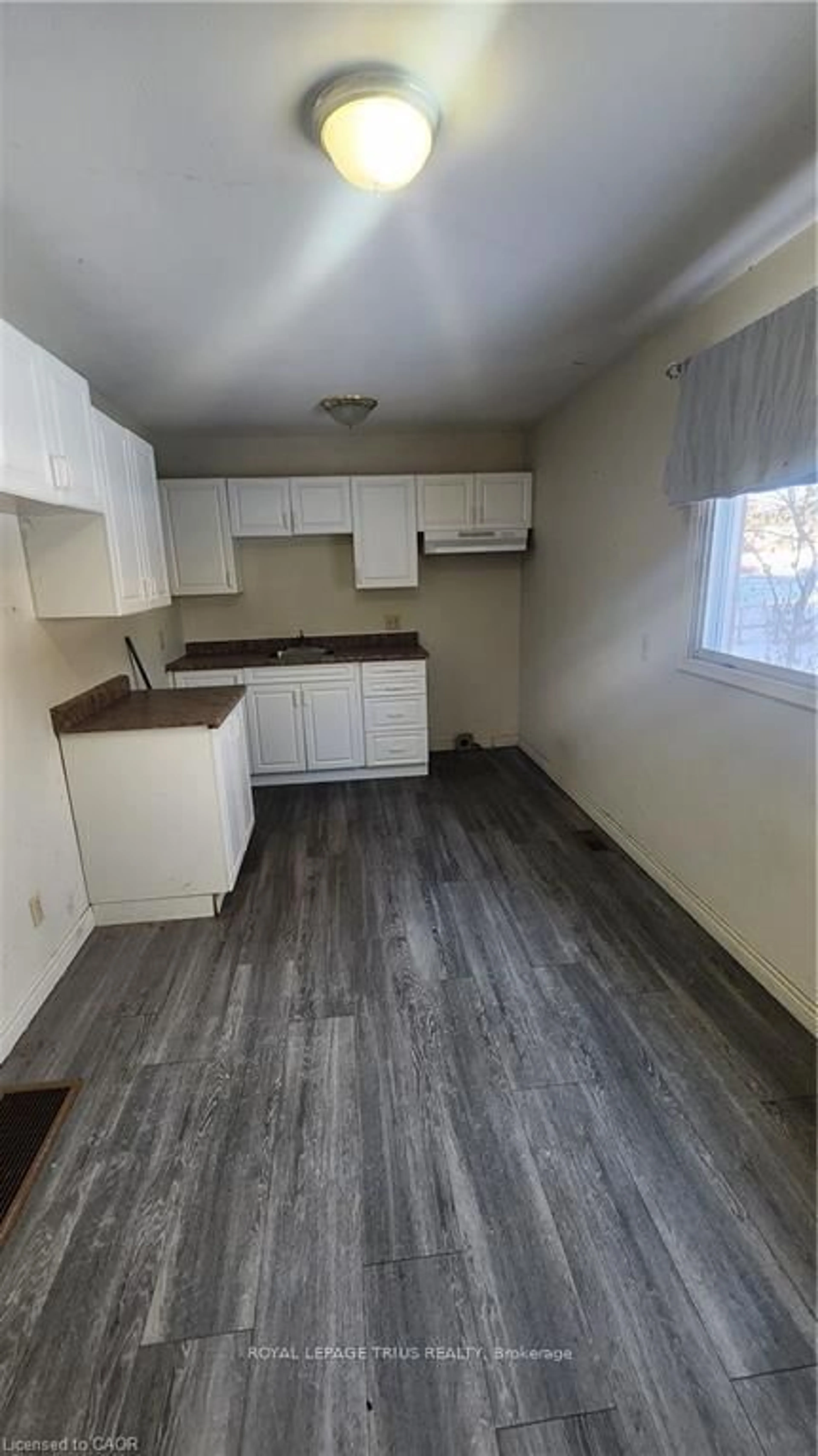 A pic of a room for 57-59 Oakwood Ave, Norfolk Ontario N3Y 1H6