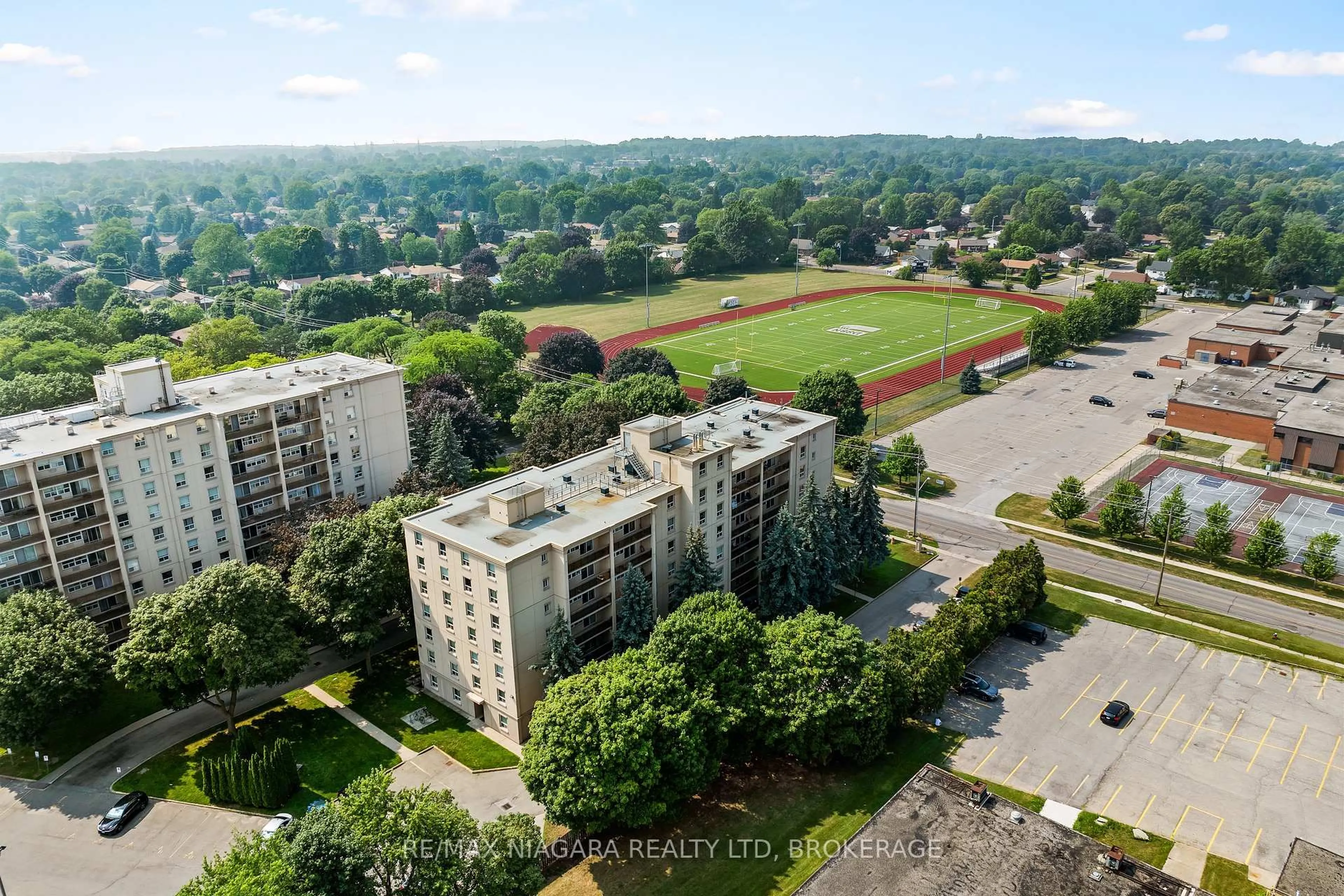 A pic from outside/outdoor area/front of a property/back of a property/a pic from drone, city buildings view from balcony for 6390 Huggins St #205, Niagara Falls Ontario L2J 1H1
