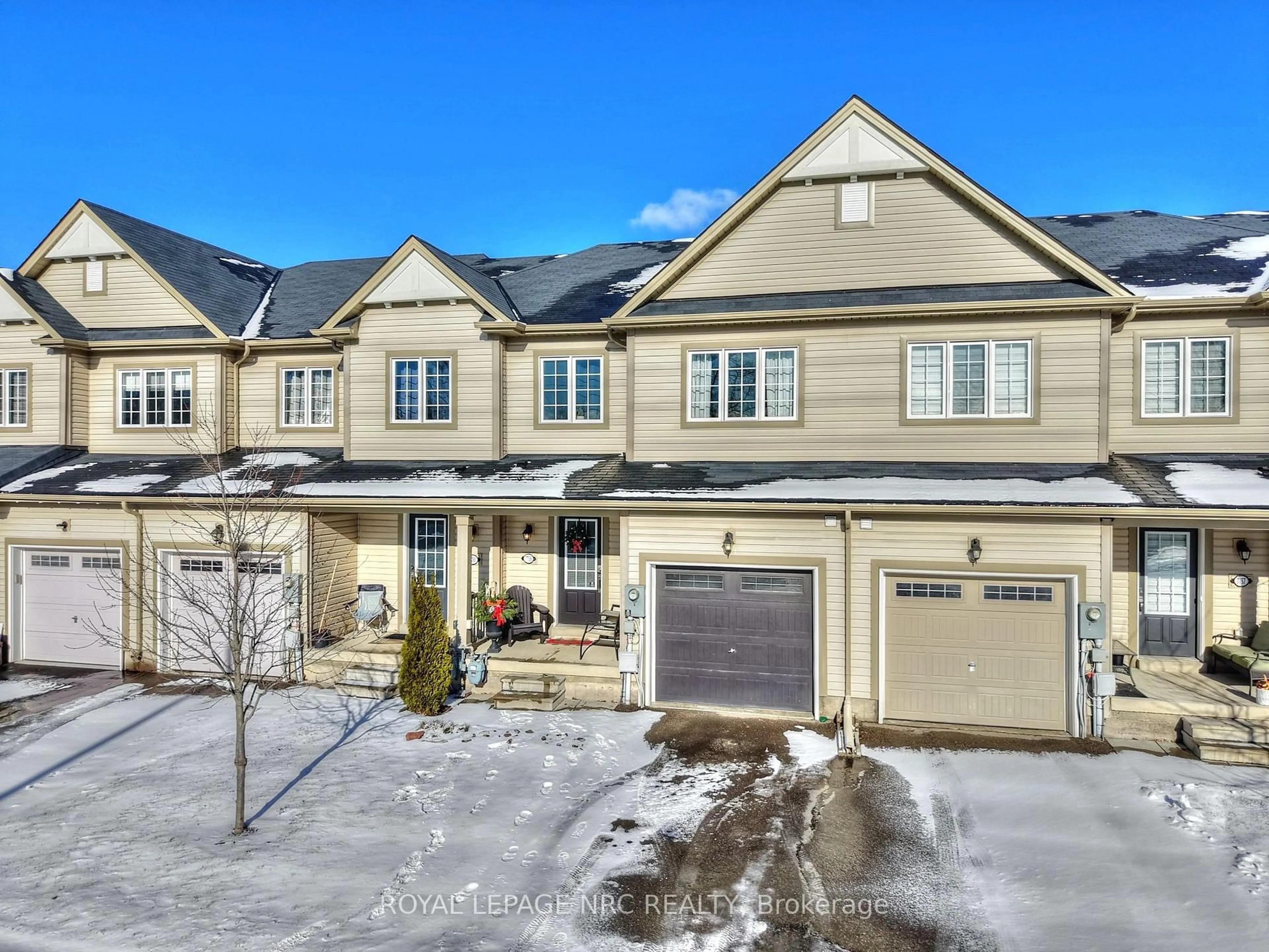 Unknown for 7759 White Pine Cres, Niagara Falls Ontario L2H 0P1