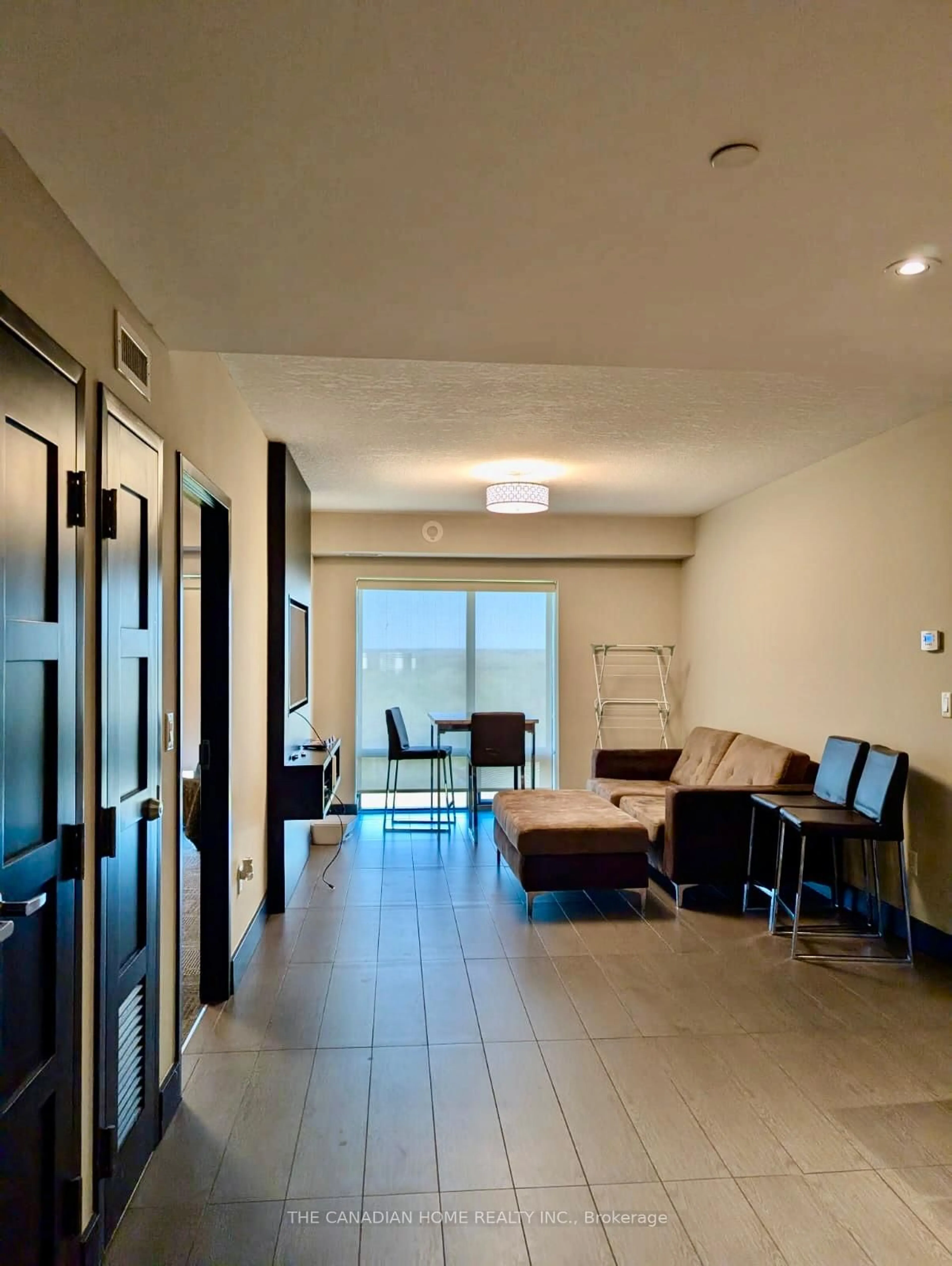 Unknown for 1235 Richmond St #1606, London East Ontario N6A 0C1