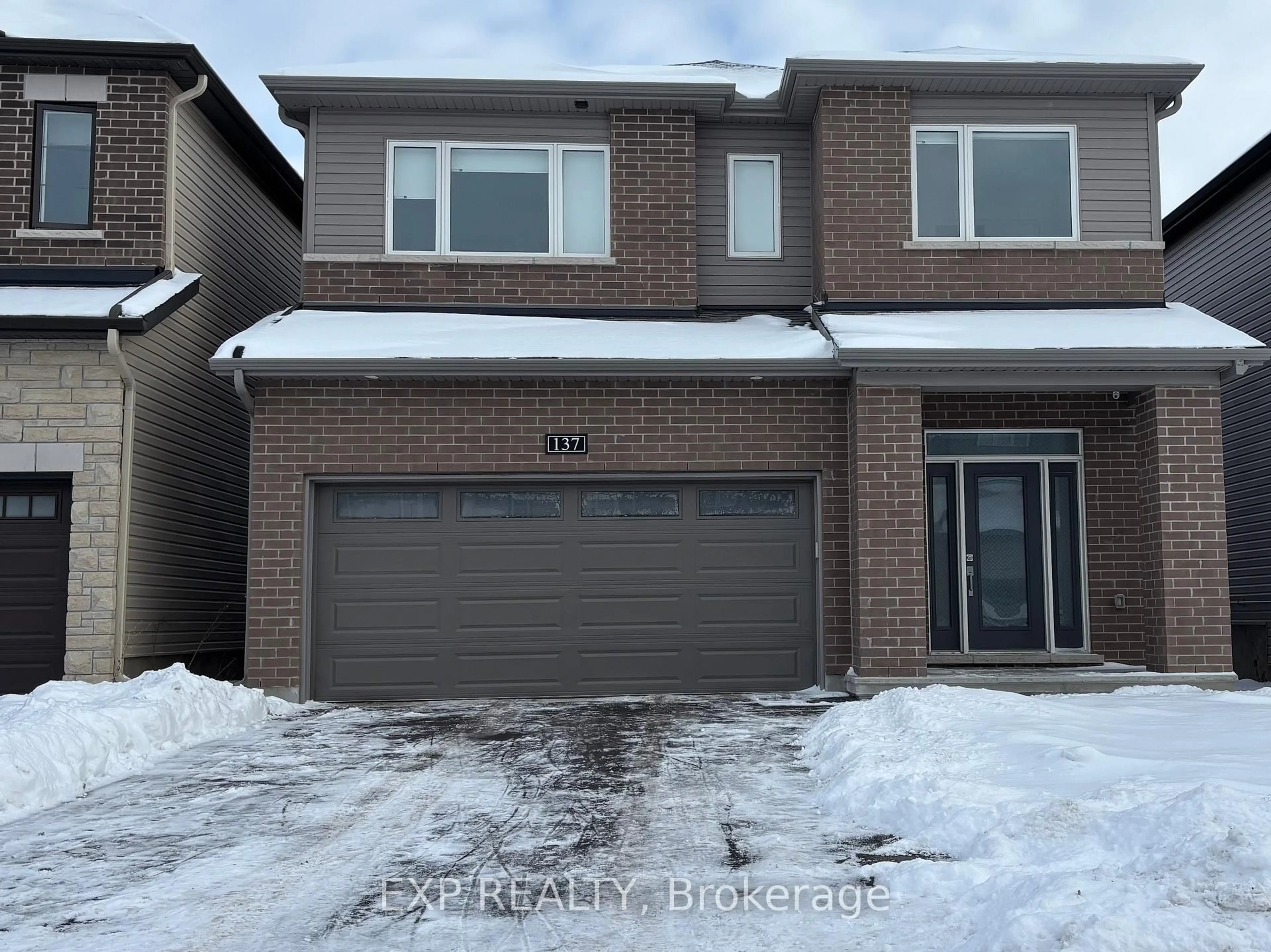 Home with brick exterior material, street for 137 Maynooth Crt, Ottawa Ontario K2J 6Y4