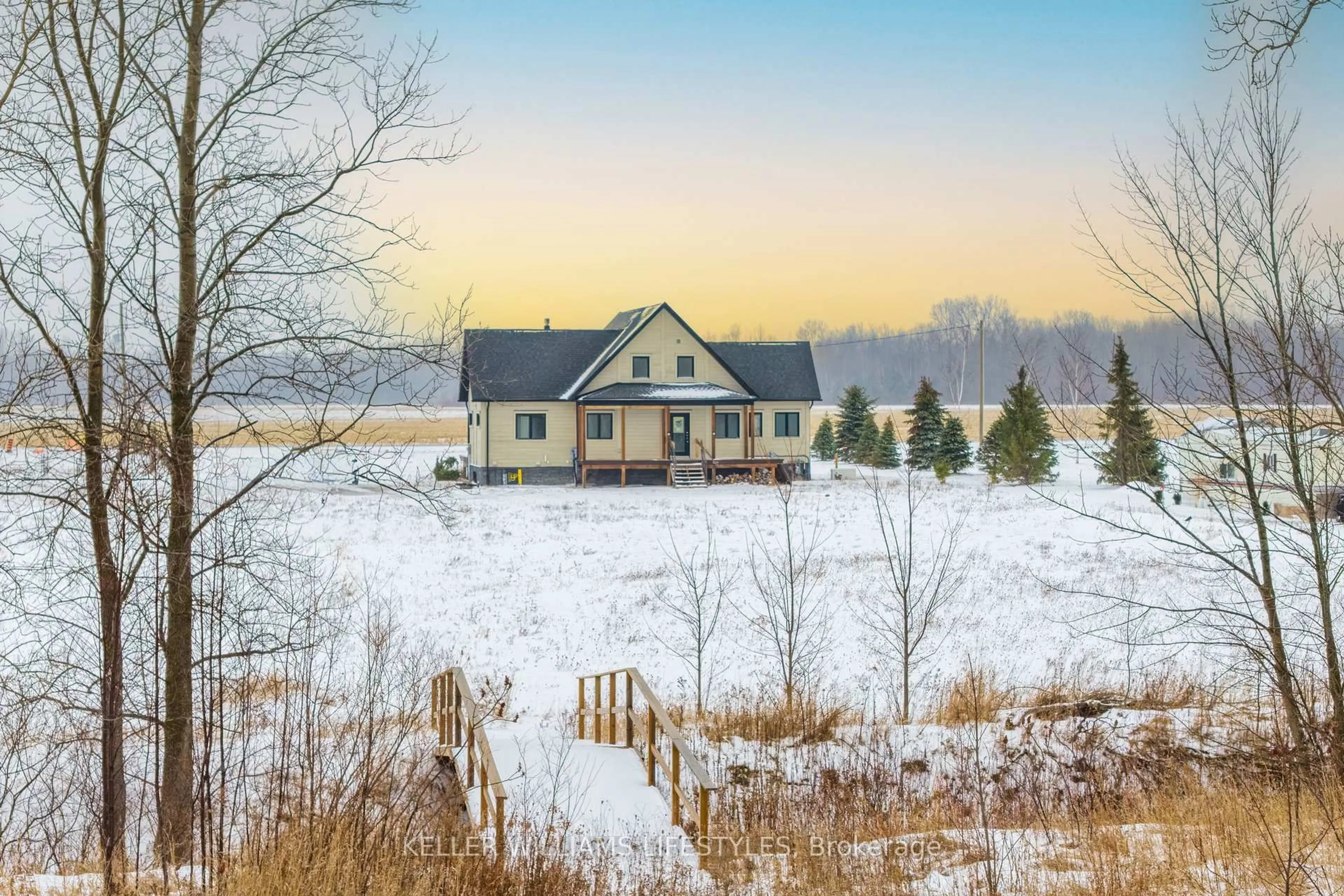 Unknown for 36007 Gore Rd, South Huron Ontario N0M 1T0