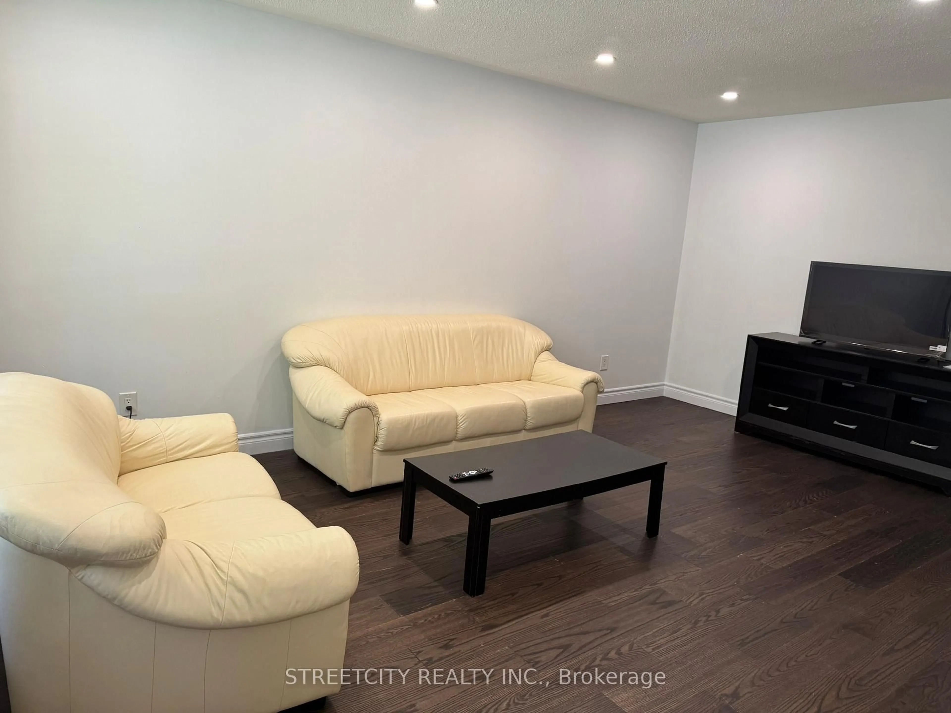 Living room with furniture, unknown for 102 Paperbirch Cres, London North Ontario N6G 1L7