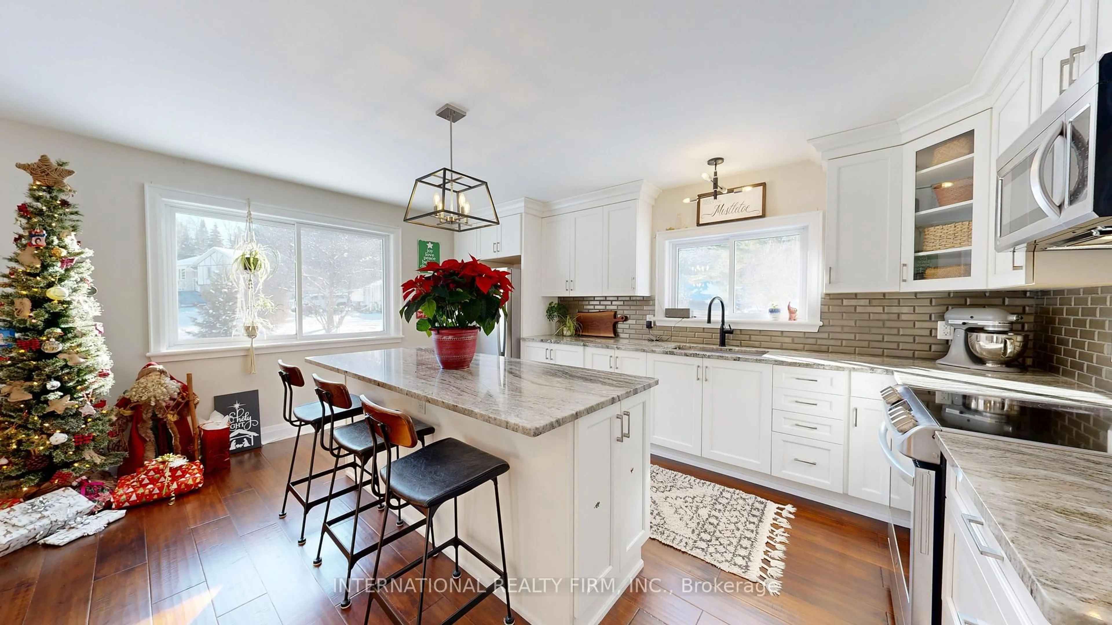 Open concept kitchen, ceramic/tile floor for 5292 Harris Boatworks Rd, Hamilton Township Ontario K0K 2E0