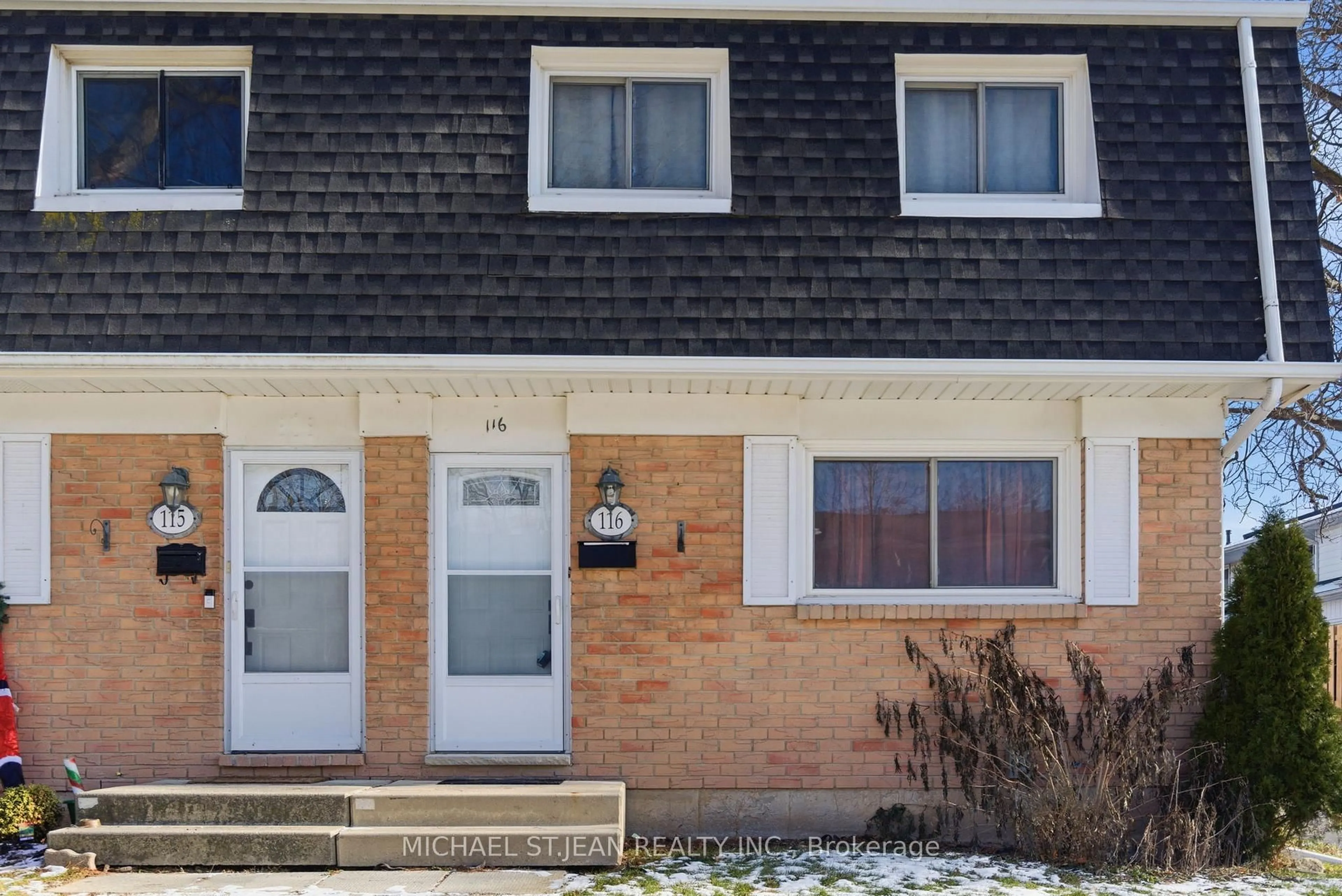 Home with brick exterior material, street for 185 Denistoun St #116, Welland Ontario L3C 6J6