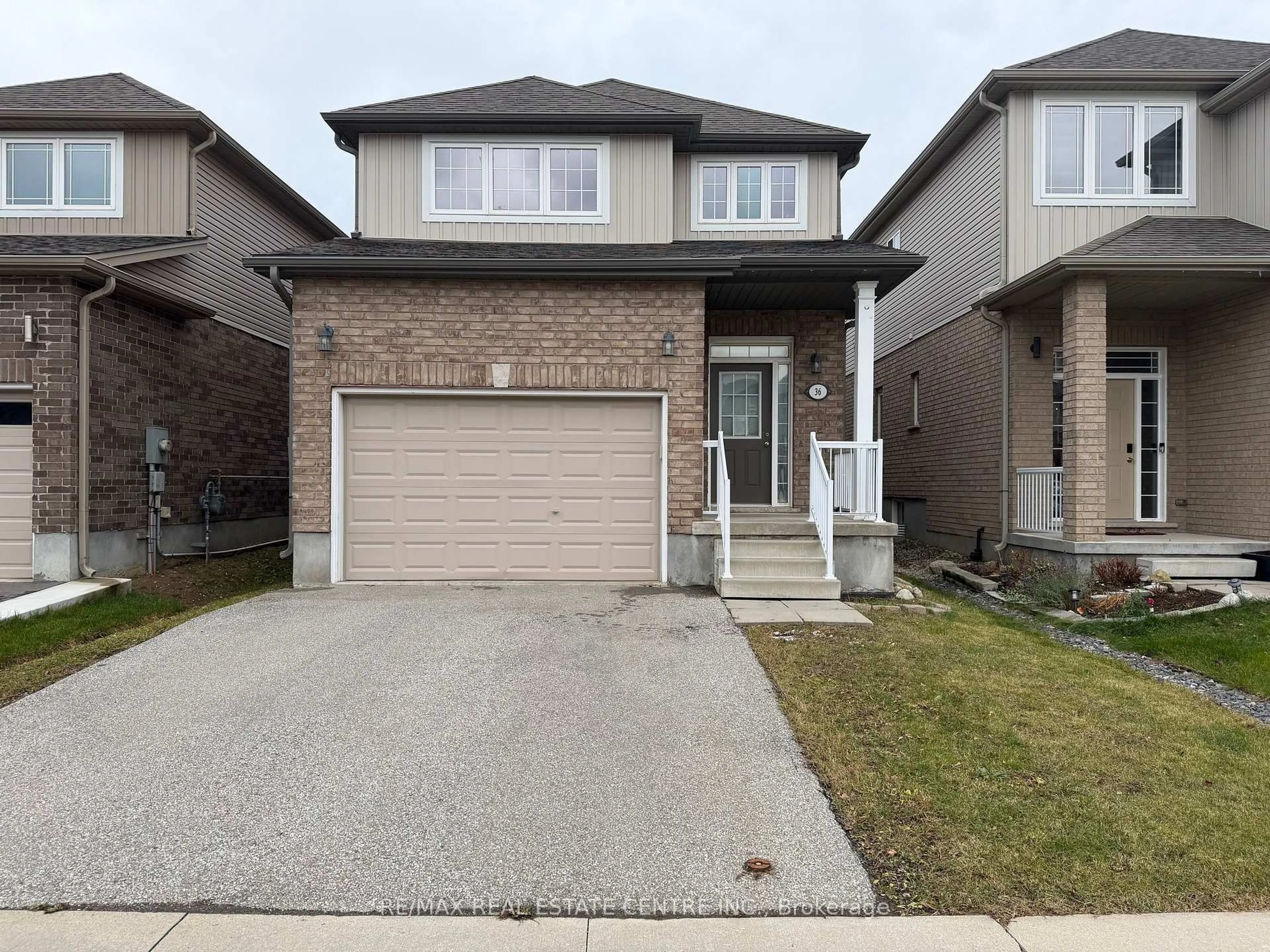 Home with brick exterior material, street for 36 Sparrow Ave, Cambridge Ontario N1T 0C4