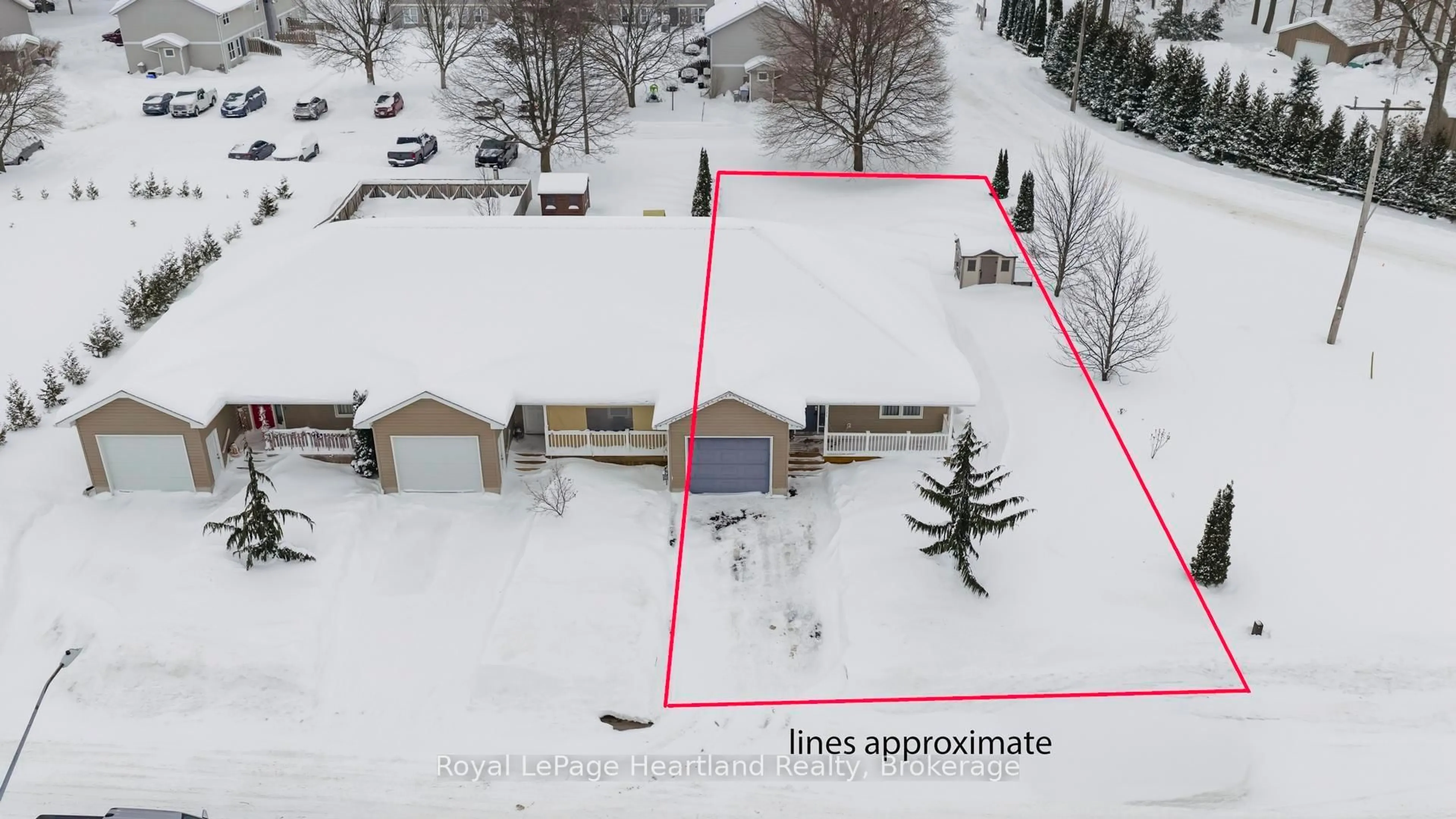 A pic from outside/outdoor area/front of a property/back of a property/a pic from drone, street for 180 Toronto Blvd, Huron East Ontario N0M 1L0