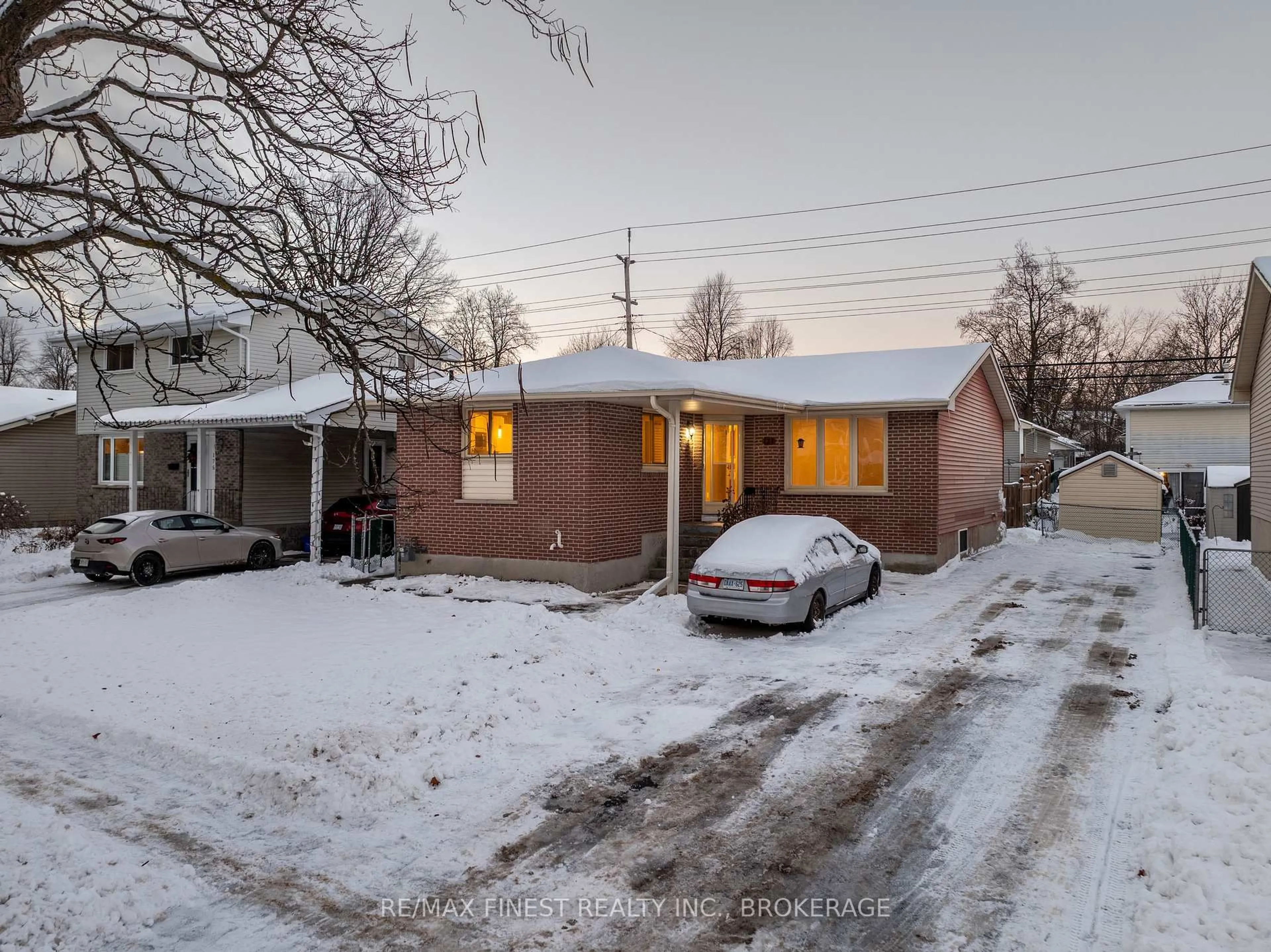 A pic from outside/outdoor area/front of a property/back of a property/a pic from drone, street for 171 b Sutherland Dr, Kingston Ontario K7K 5W1