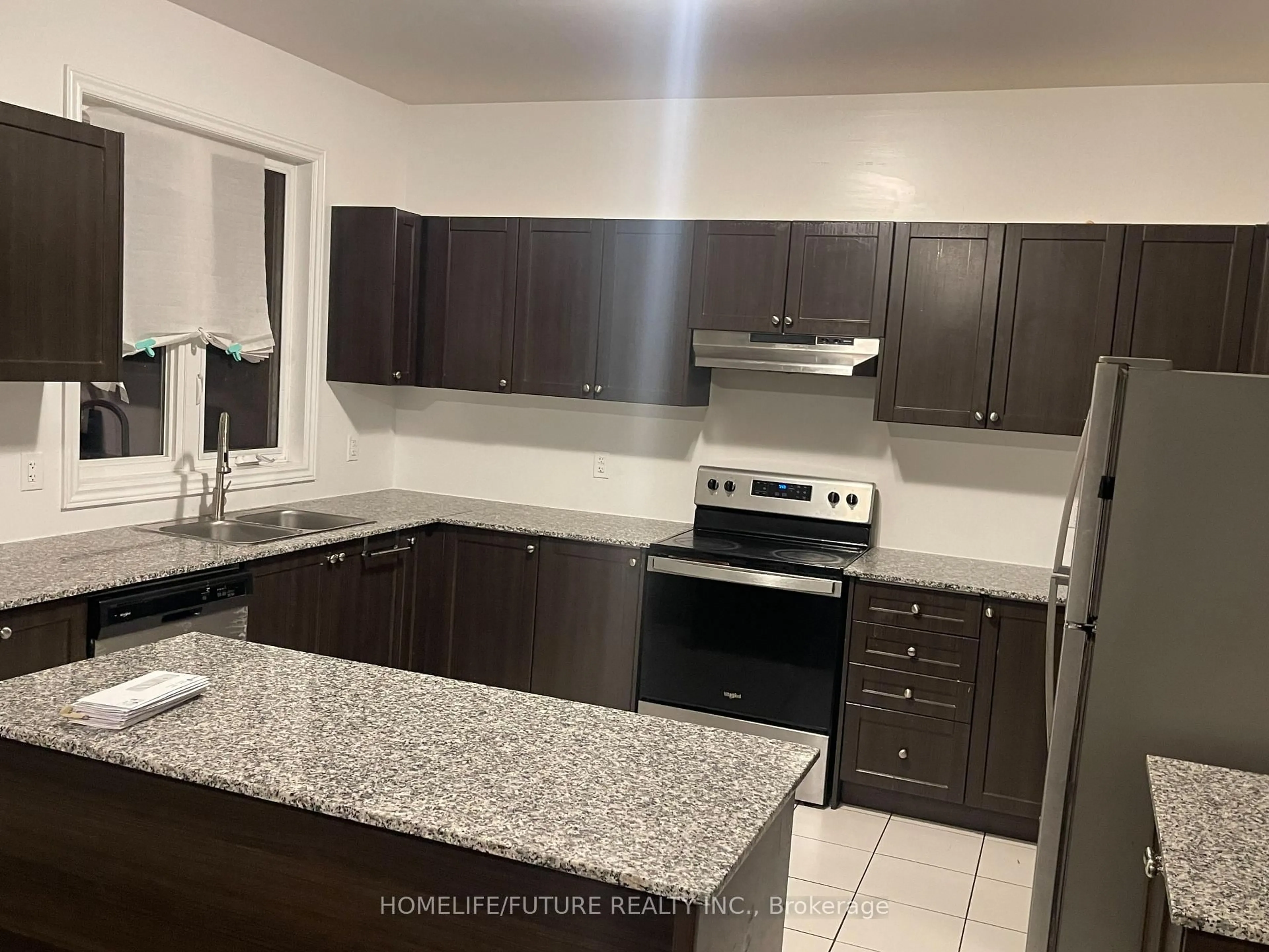 Standard kitchen, unknown for 48 Corbett Ave, Southgate Ontario N0C 1B0