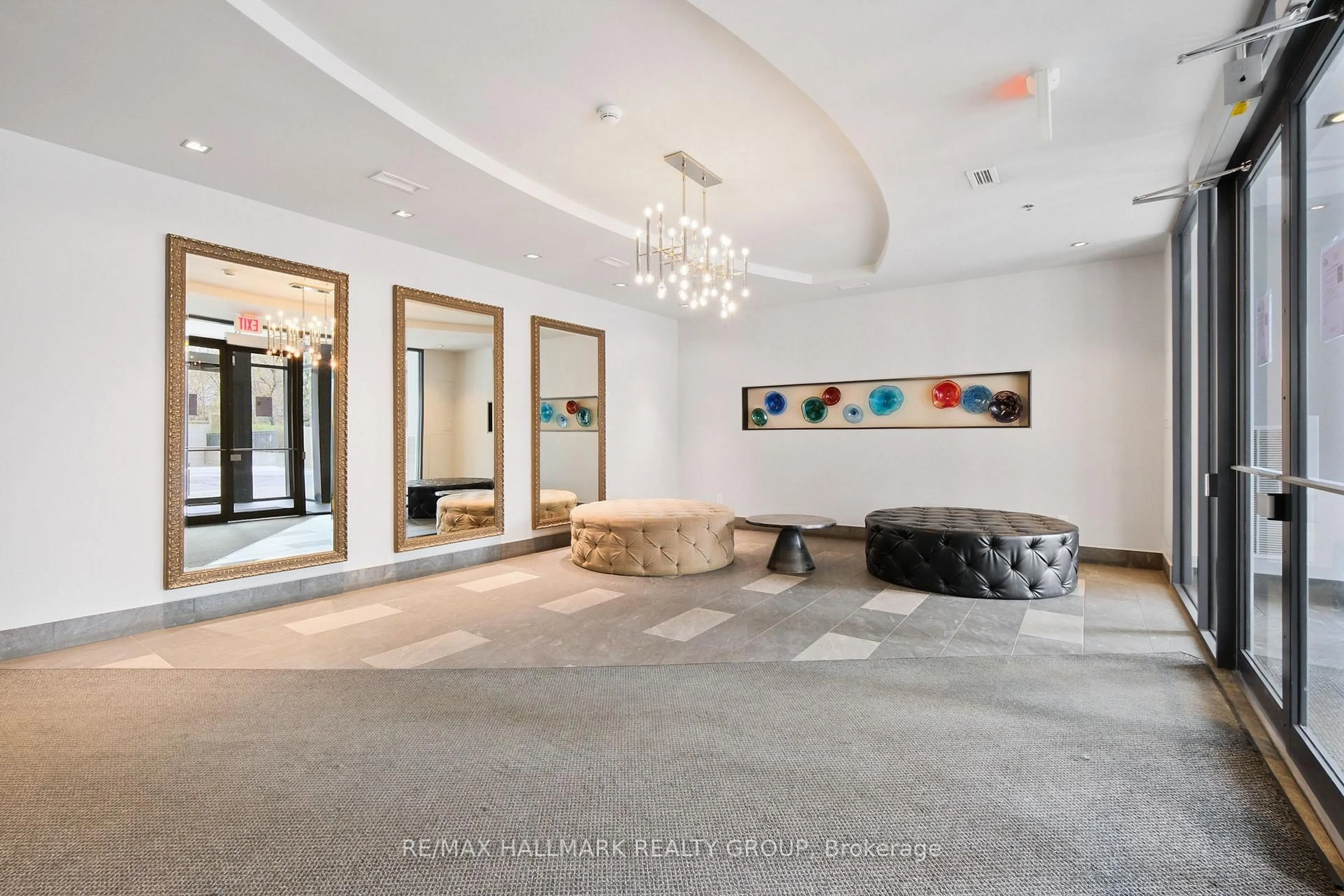 Unknown for 360 Patricia Ave #103, Ottawa Ontario K1Z 0A8