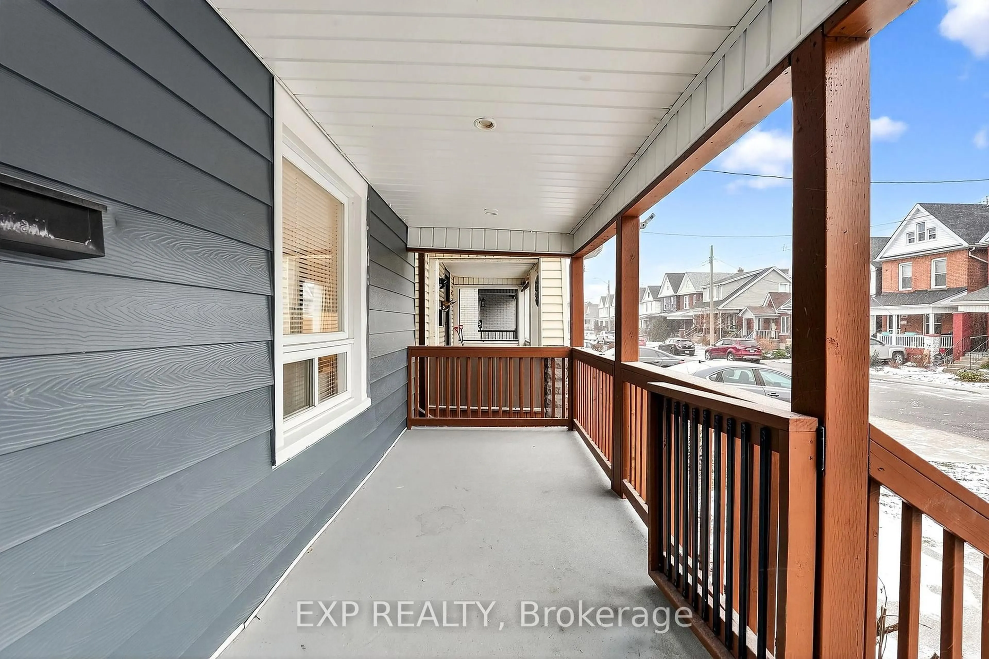 Unknown for 201 Grosvenor Ave, Hamilton Ontario L8L 7T1