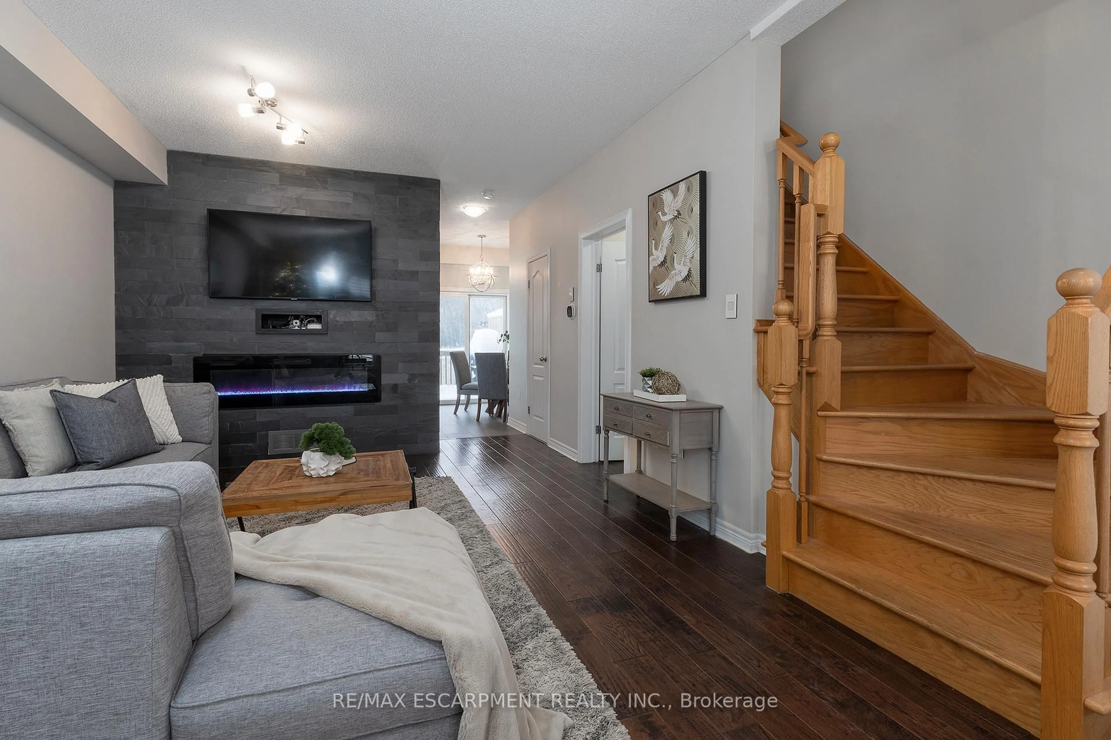 Unknown for 105 Liddycoat Lane #67, Hamilton Ontario L9G 0A7