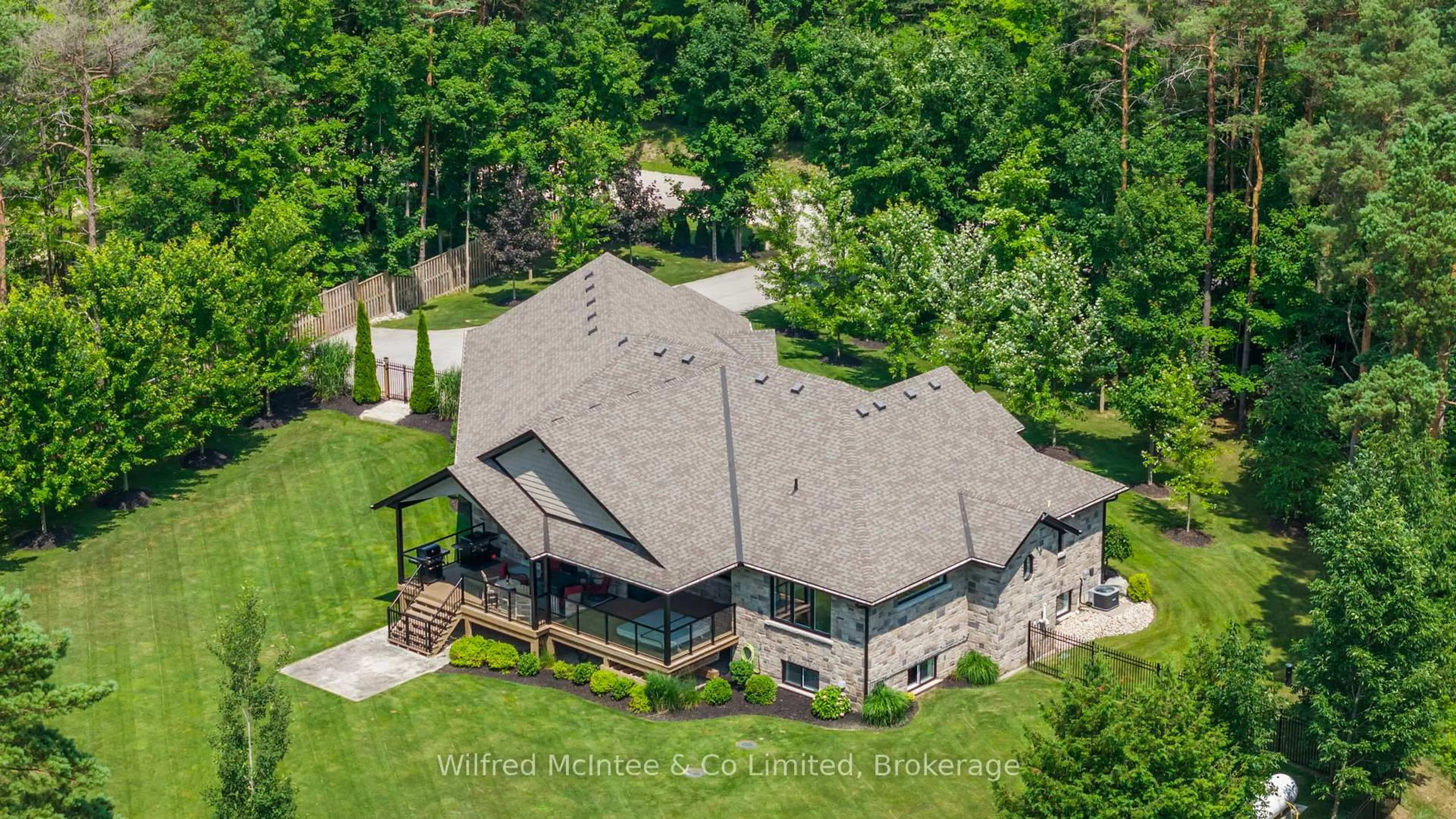 A pic from outside/outdoor area/front of a property/back of a property/a pic from drone, unknown for 126 Forest Creek Tr, West Grey Ontario N0G 1S0