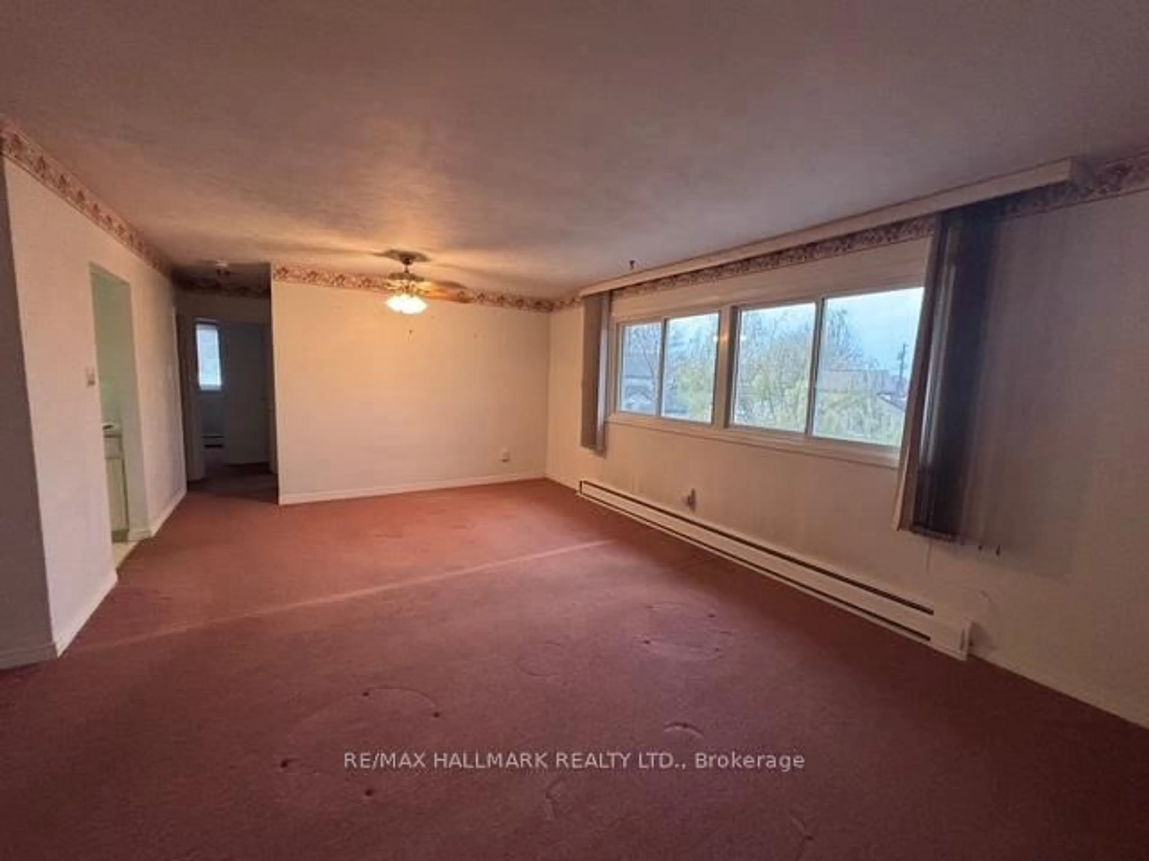 A pic of a room for 155 Queen St #311, Minto Ontario N0G 2P0