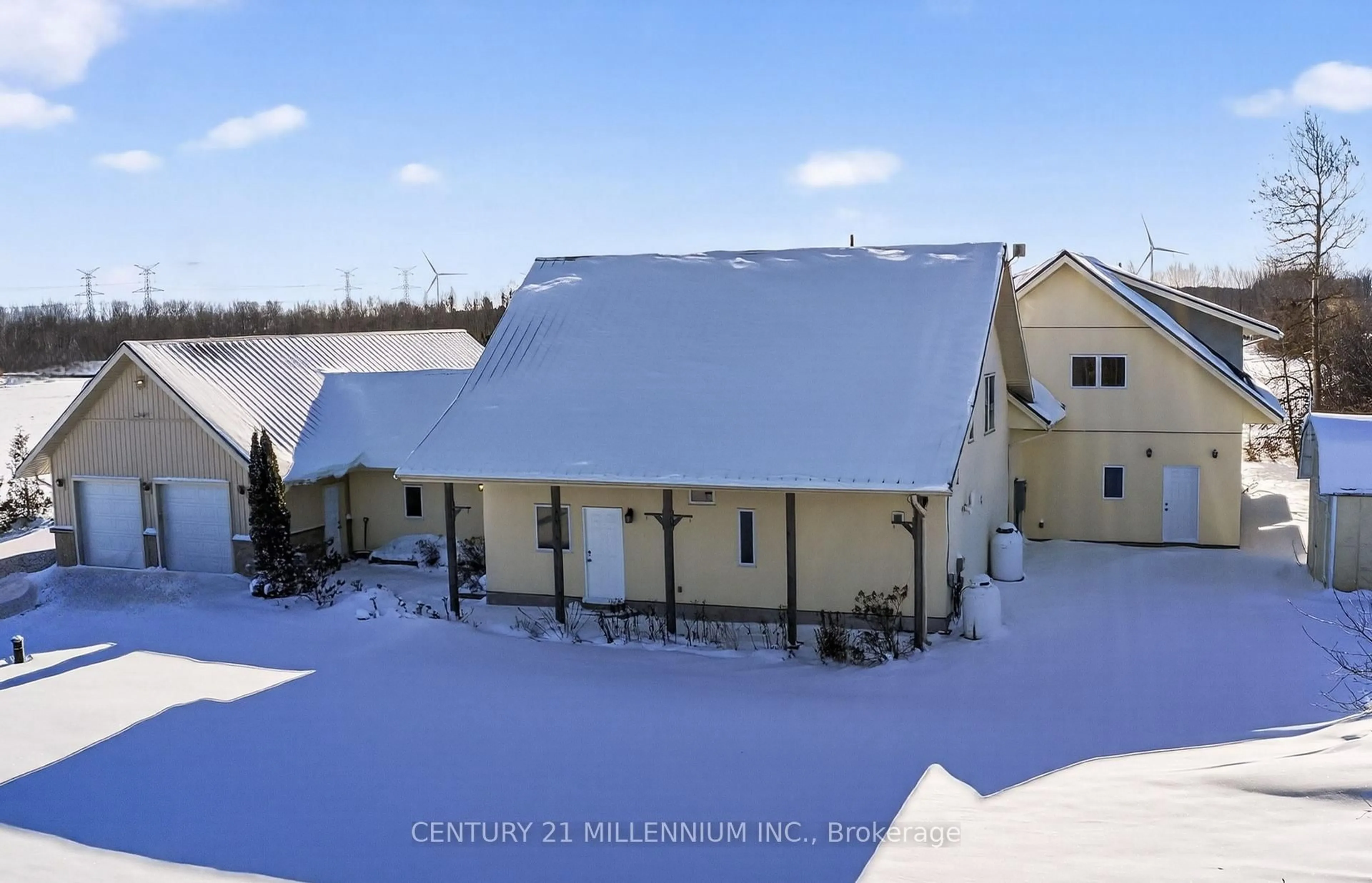 A pic from outside/outdoor area/front of a property/back of a property/a pic from drone, building for 322066 Concession Road 6-7, East Luther Grand Valley Ontario L9W 0W8