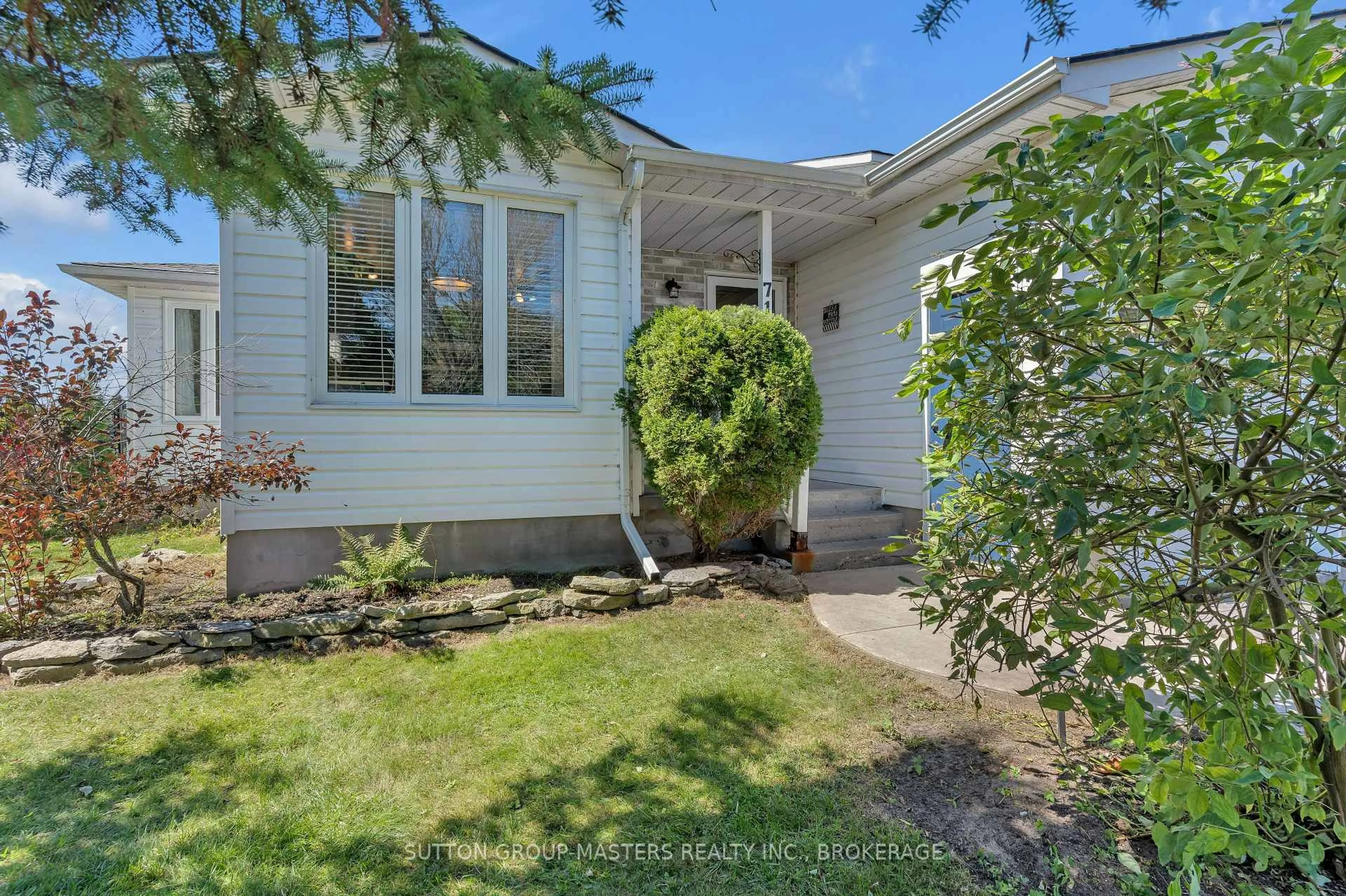 Unknown for 71 Davey Cres, Loyalist Ontario K7N 1X7