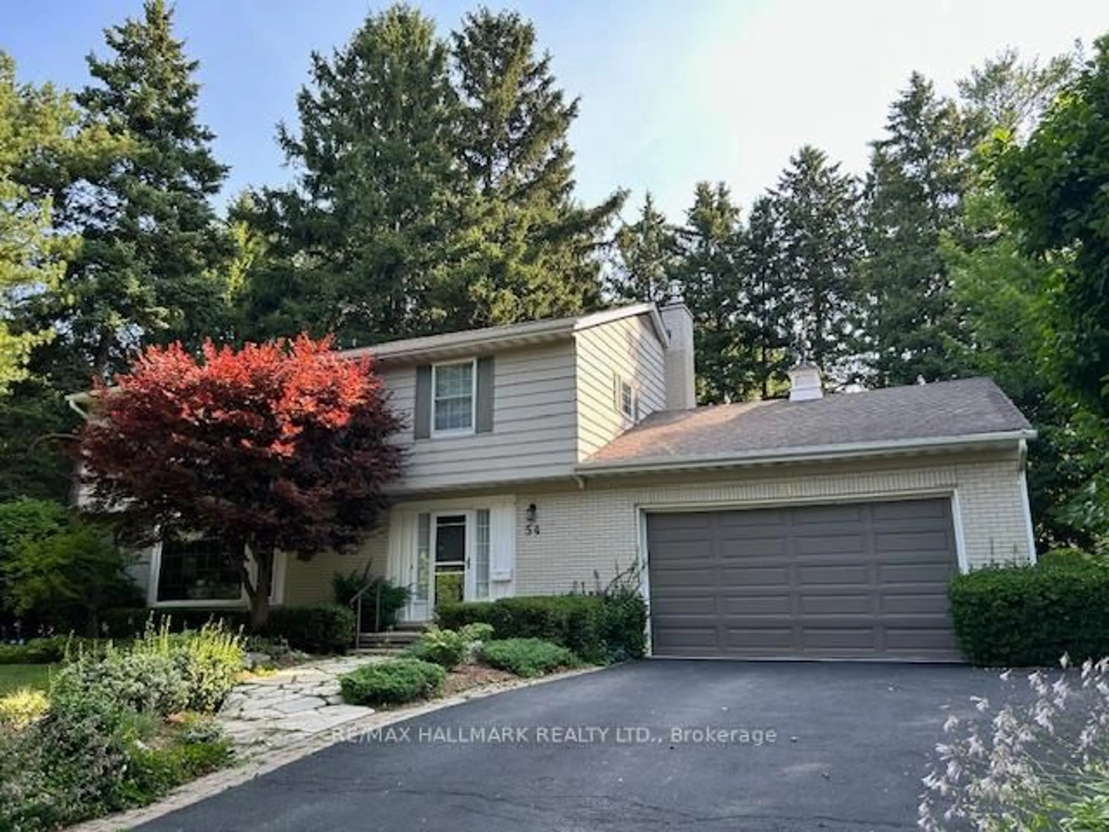 Home with vinyl exterior material, street for 54 Ashton Cres, Waterloo Ontario N2L 1P9