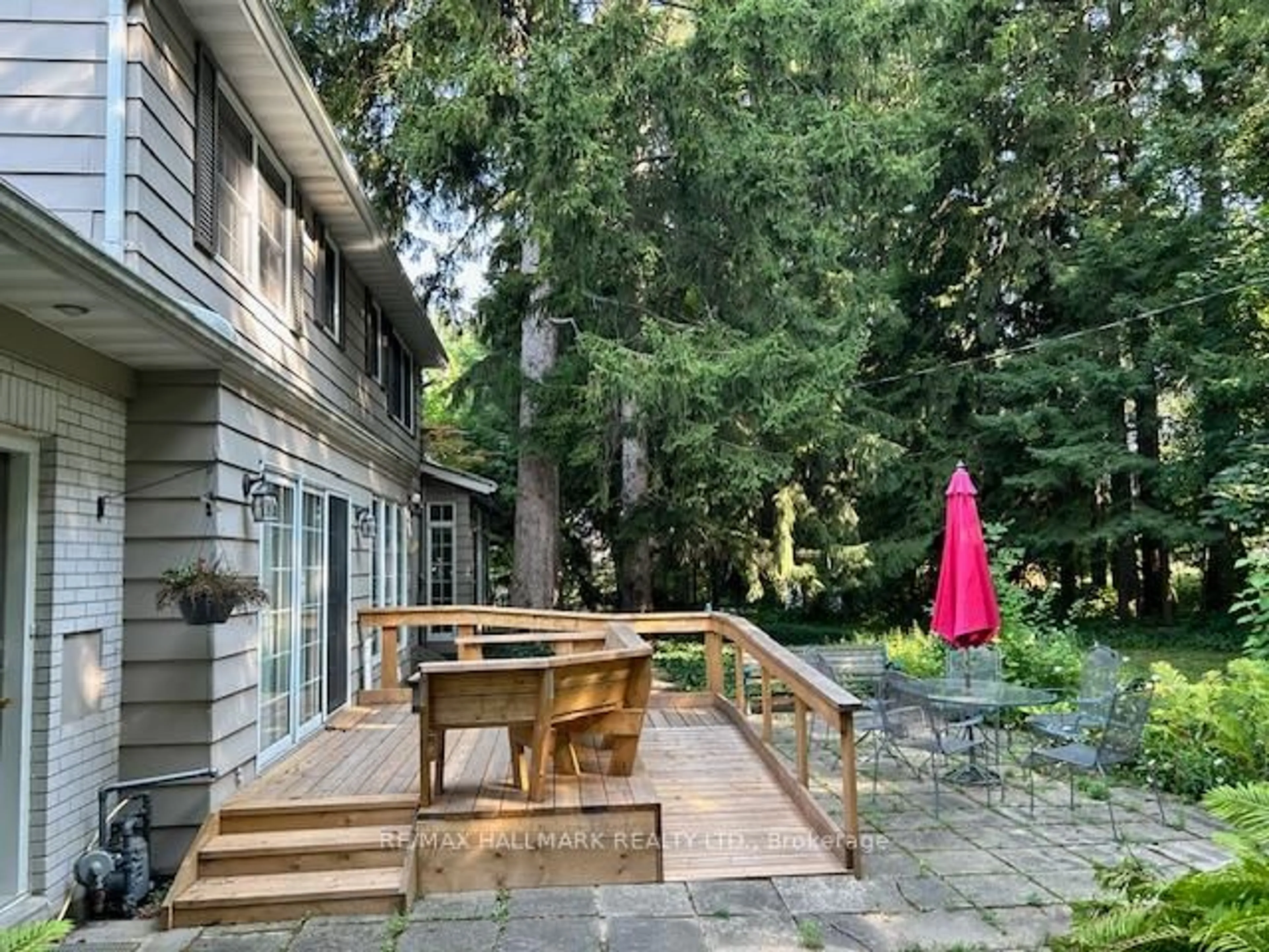 Patio, unknown for 54 Ashton Cres, Waterloo Ontario N2L 1P9