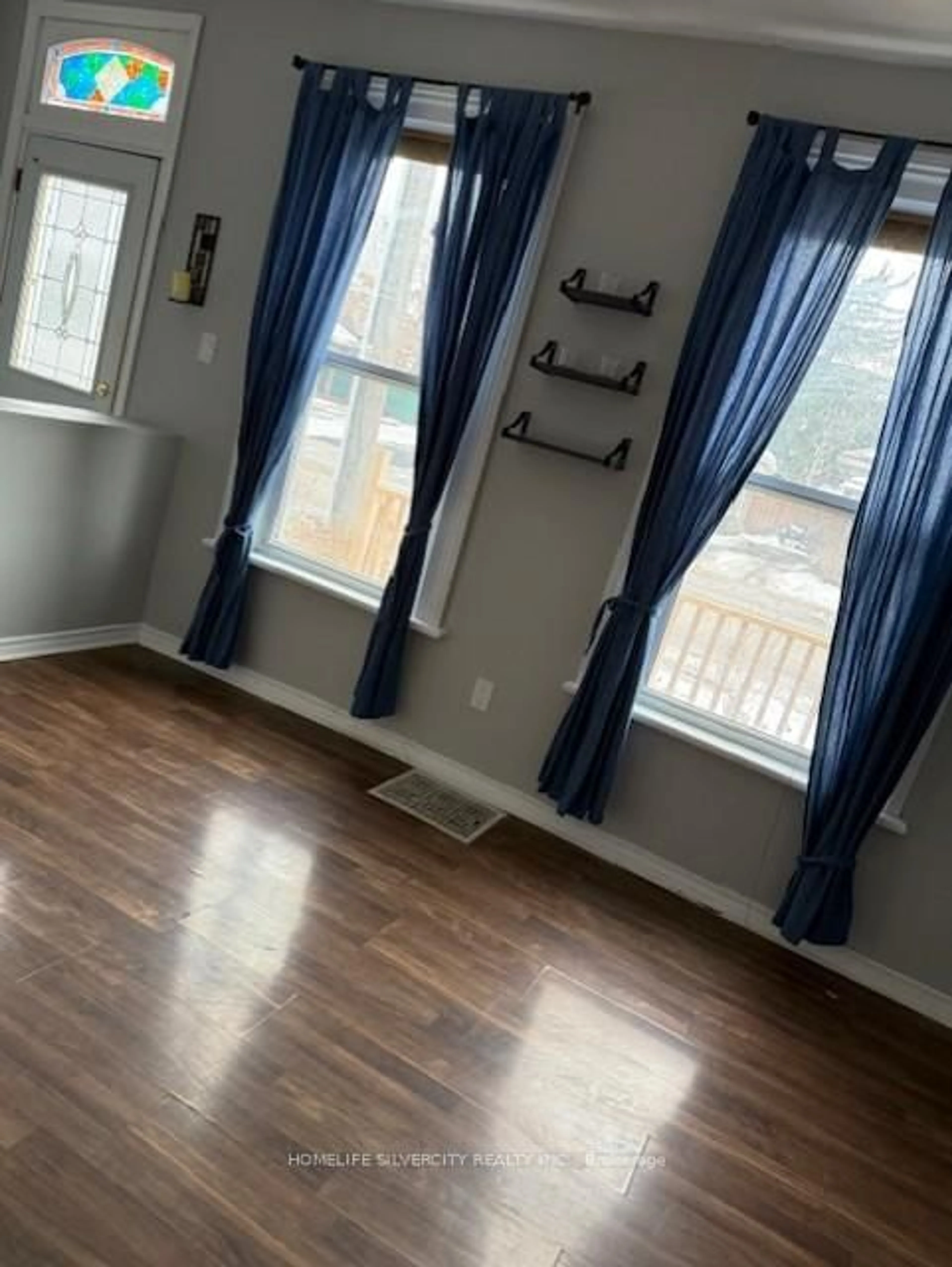 A pic of a room for 115 Murray St, Brantford Ontario N3S 5P5