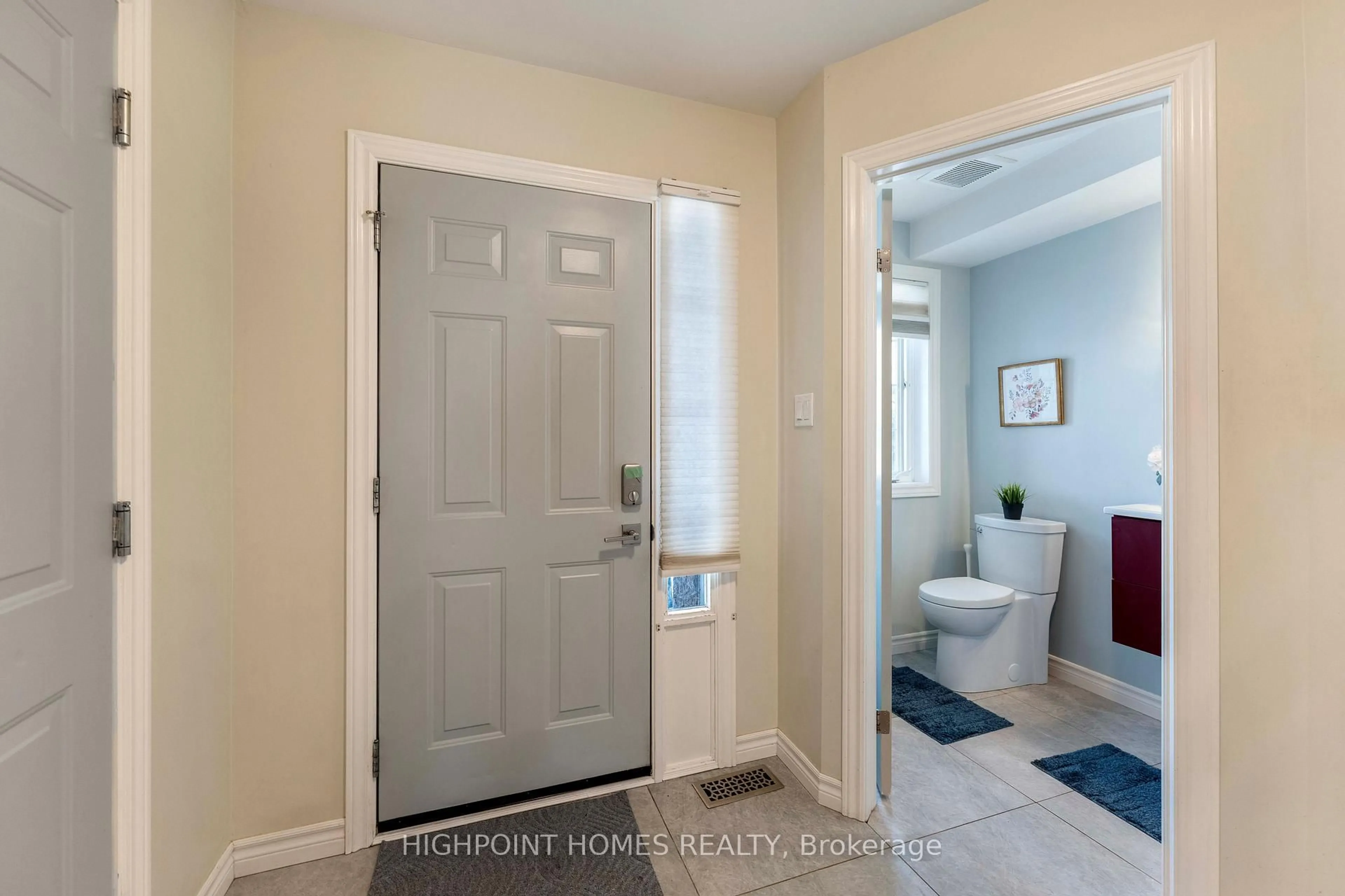 Indoor entryway for 563 Grange Rd, Guelph Ontario N1E 7C9